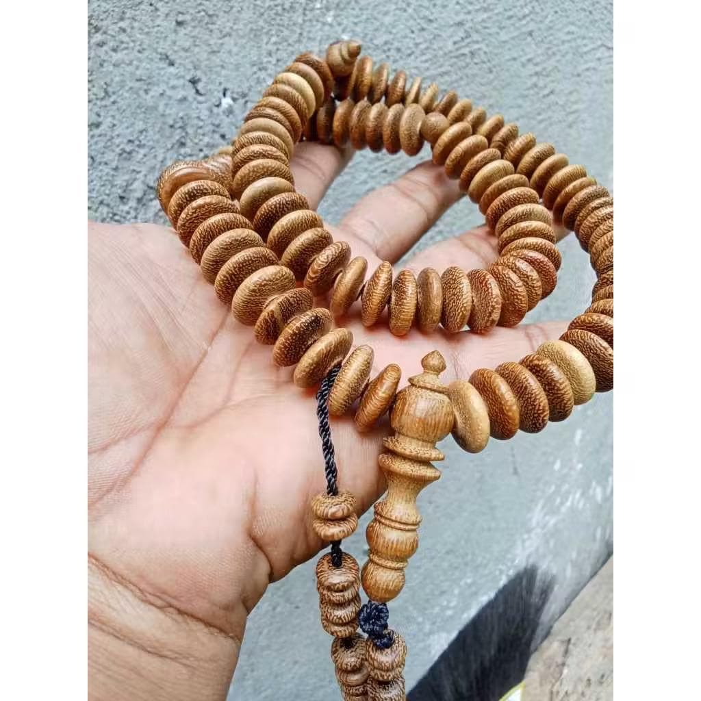Handcrafted Kelor Mas Tasbih 99 Beads 16mm Flat – Natural Wooden Misbaha for Dhikr - image 4