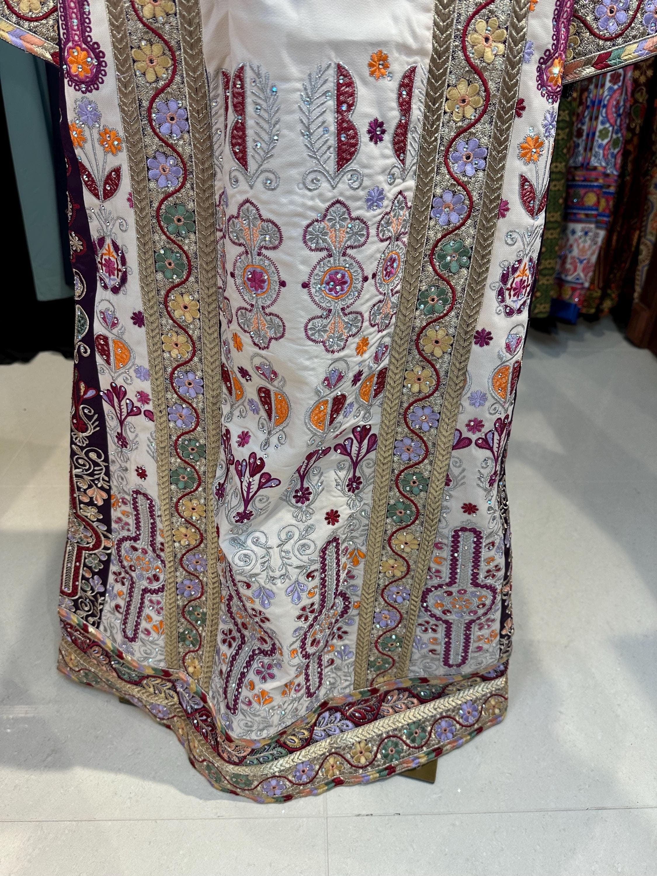 Rhinestone Palestinian Malaka THOBE | Wedding Dress - image 4
