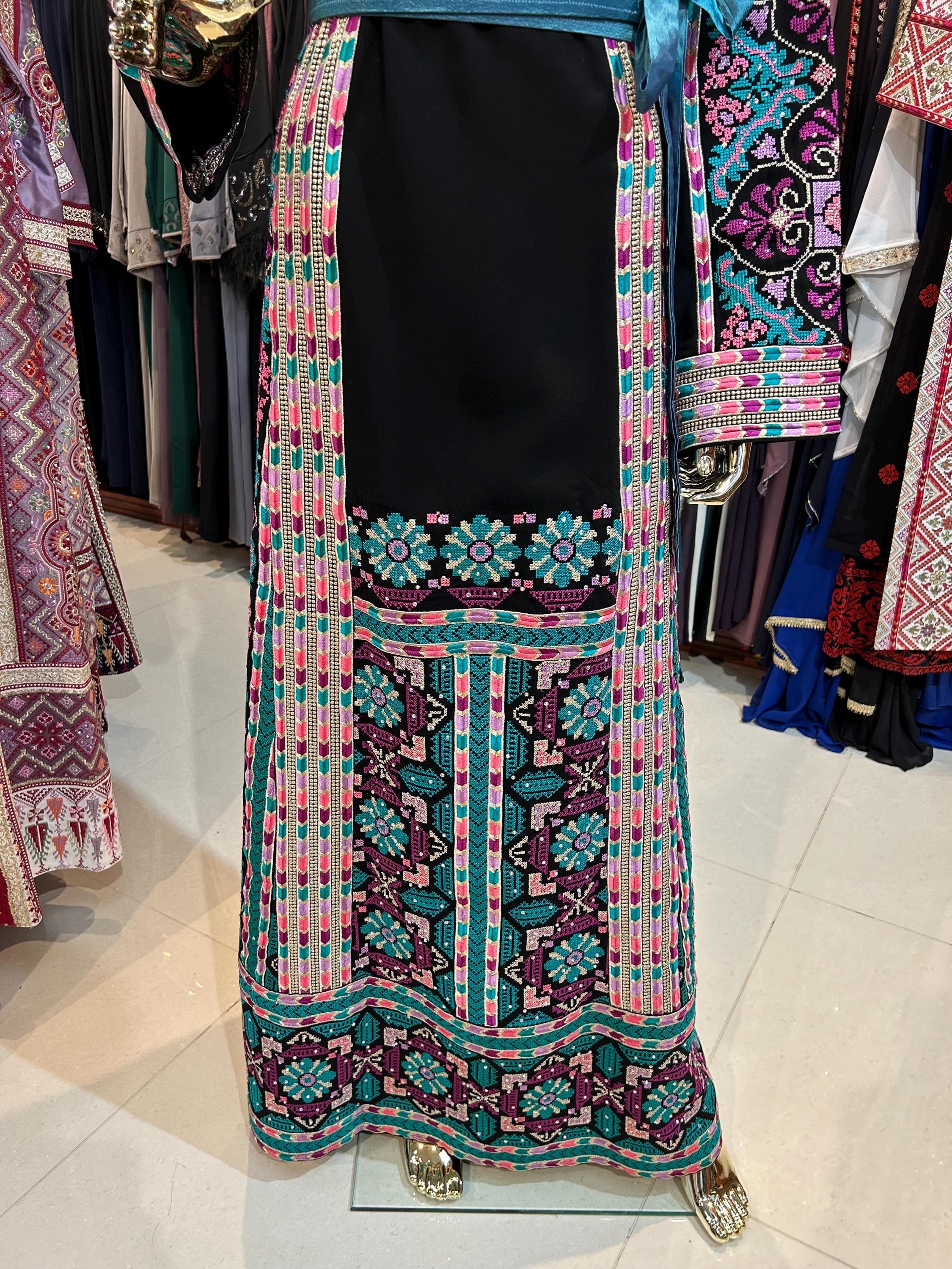 Elegant Blue Thobe | Embroidered Dress, Traditional Silhouette - image 4