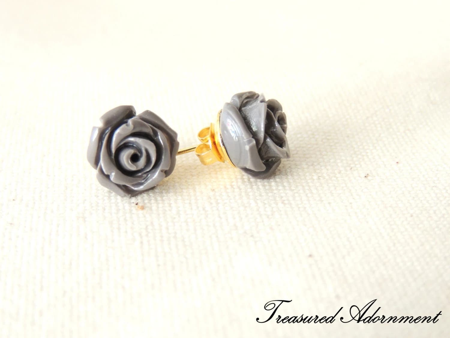 Rose Earrings, Gray Rose Stud Earrings, Flower Earrings, Bridesmaids Earrings, Thank you gift, Valentine's day gift, Birthday gift present