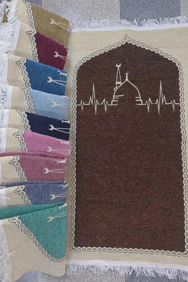 Velvet Islamic Prayer Mat Double Face, Rug, Janamaz, Salat, different sizes - image 3
