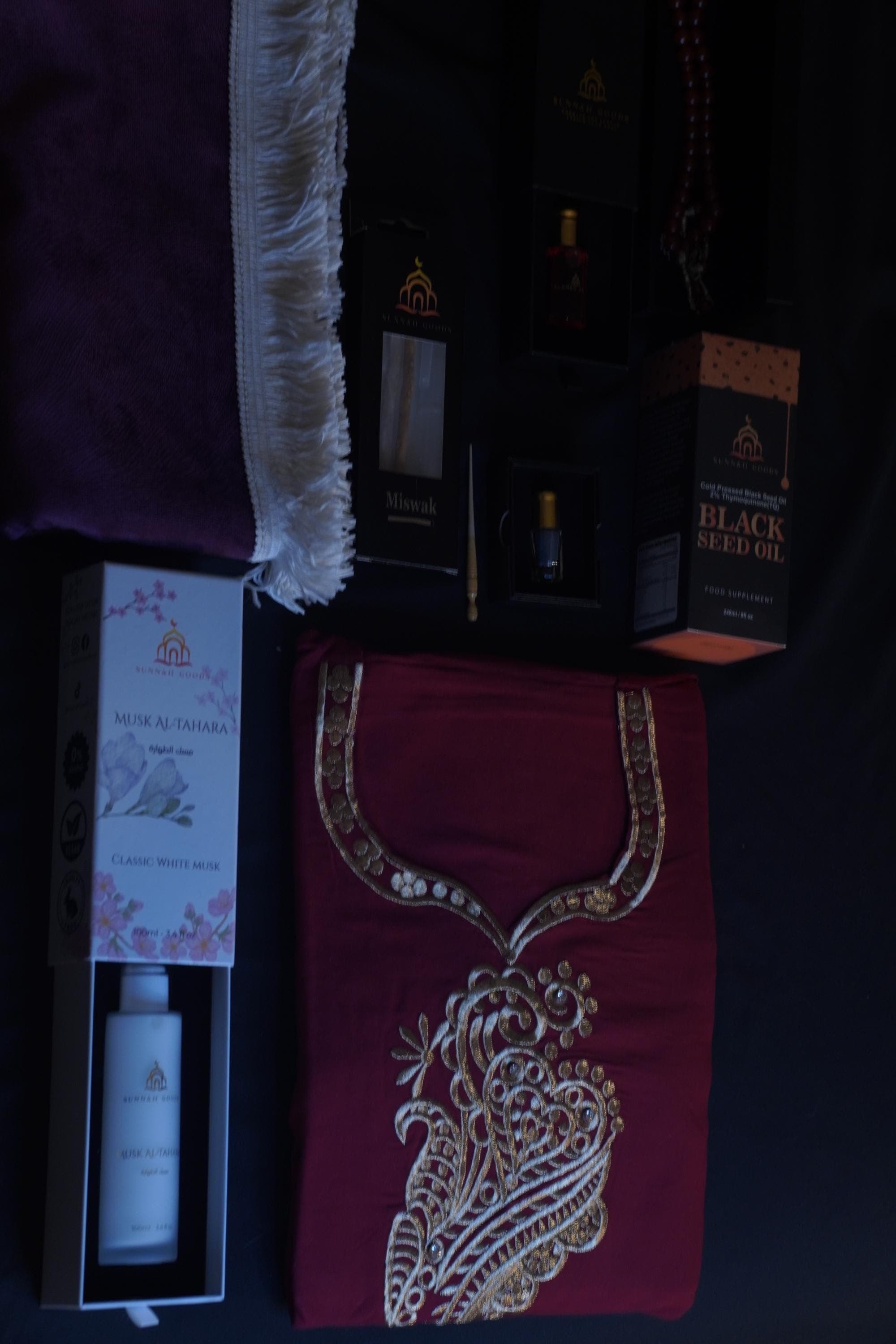 Premium Sunnah Gift Box | Luxury Islamic Gift Set for Men & Women - image 4