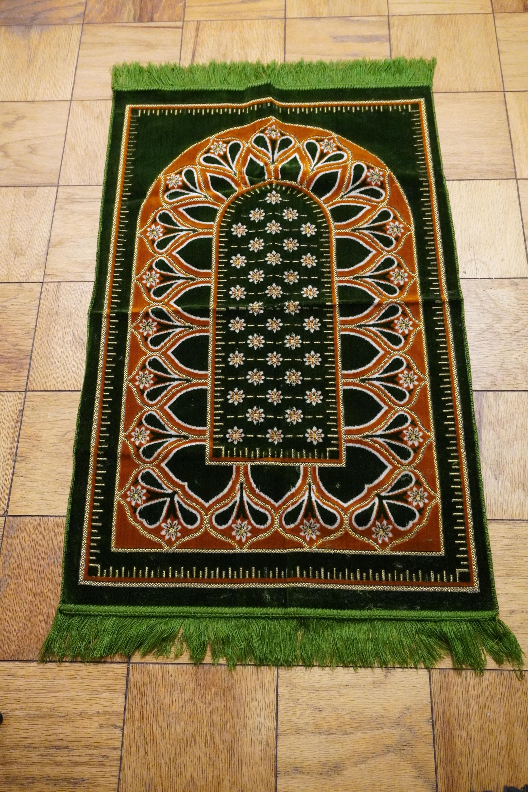 Lightweight Turkish Prayer Mat - image 3