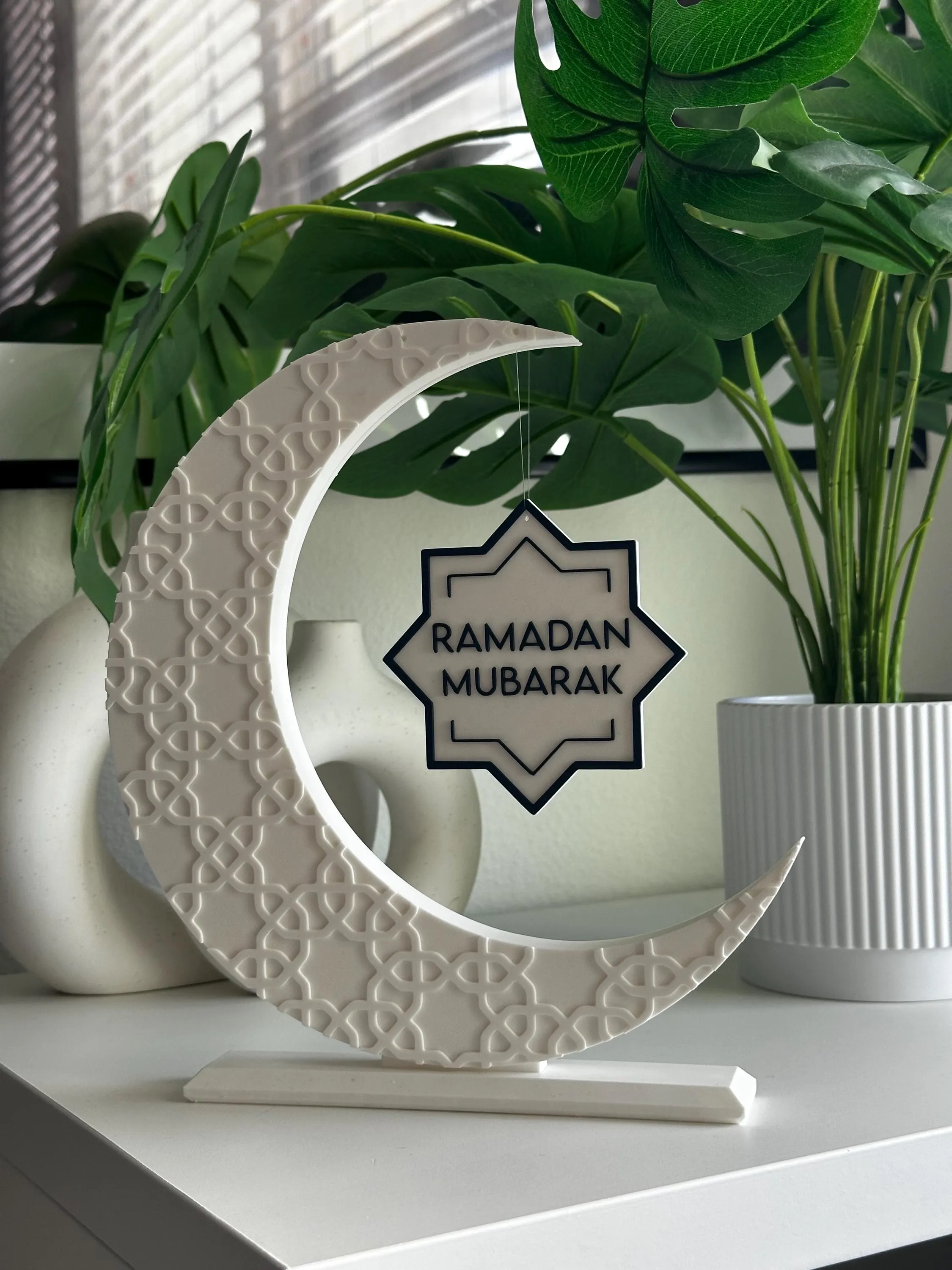 Ramadan Mubarak Crescent Moon Decor | Islamic Tabletop Decoration | Muslim Home Accent | Eid Ramadan Gift | 3D Printed Sign - image 4