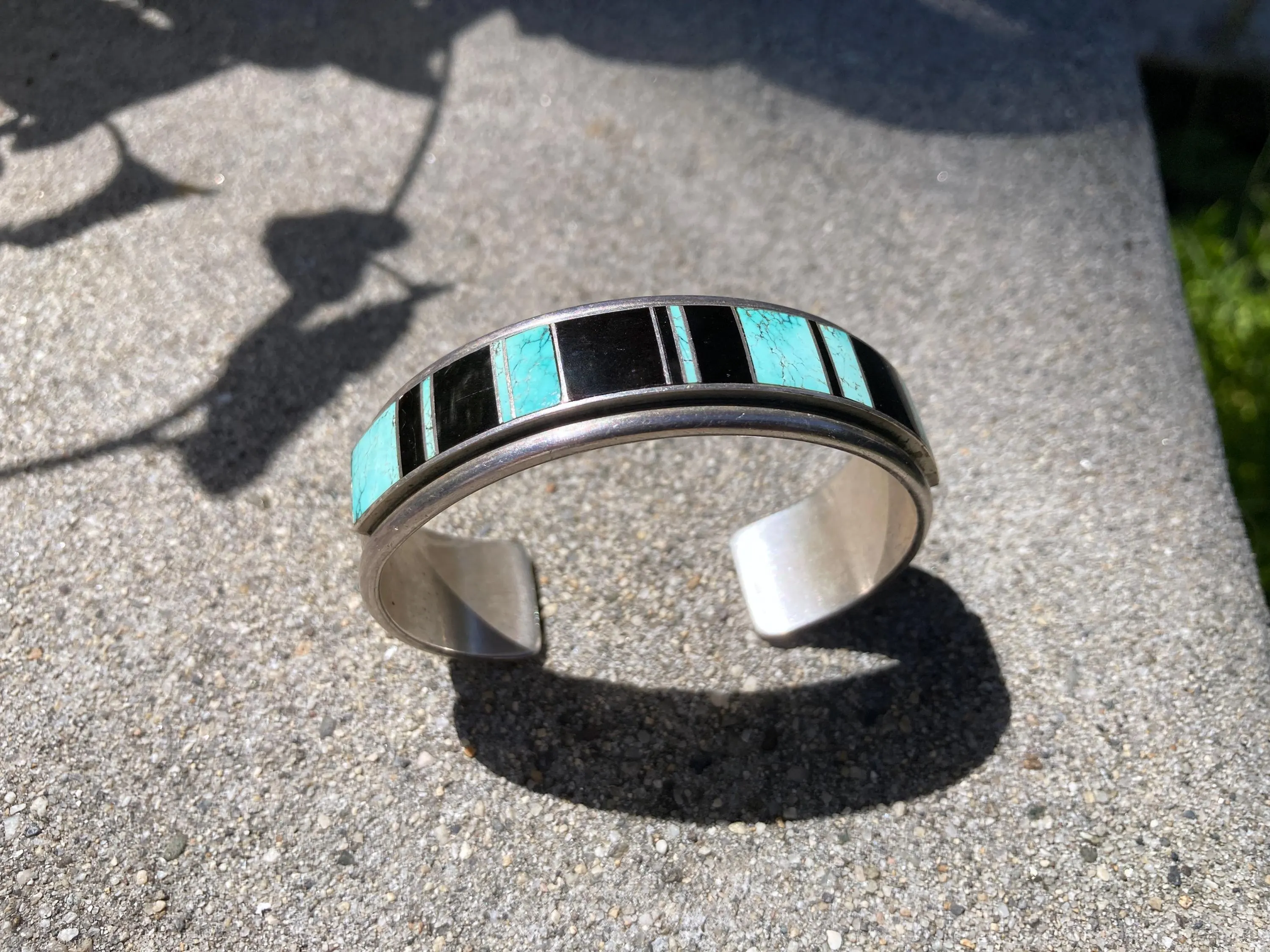 A. Yazzie Navajo Turquoise Onyx .925 Inlay Cuff Bracelet Sterling Silver - image 3