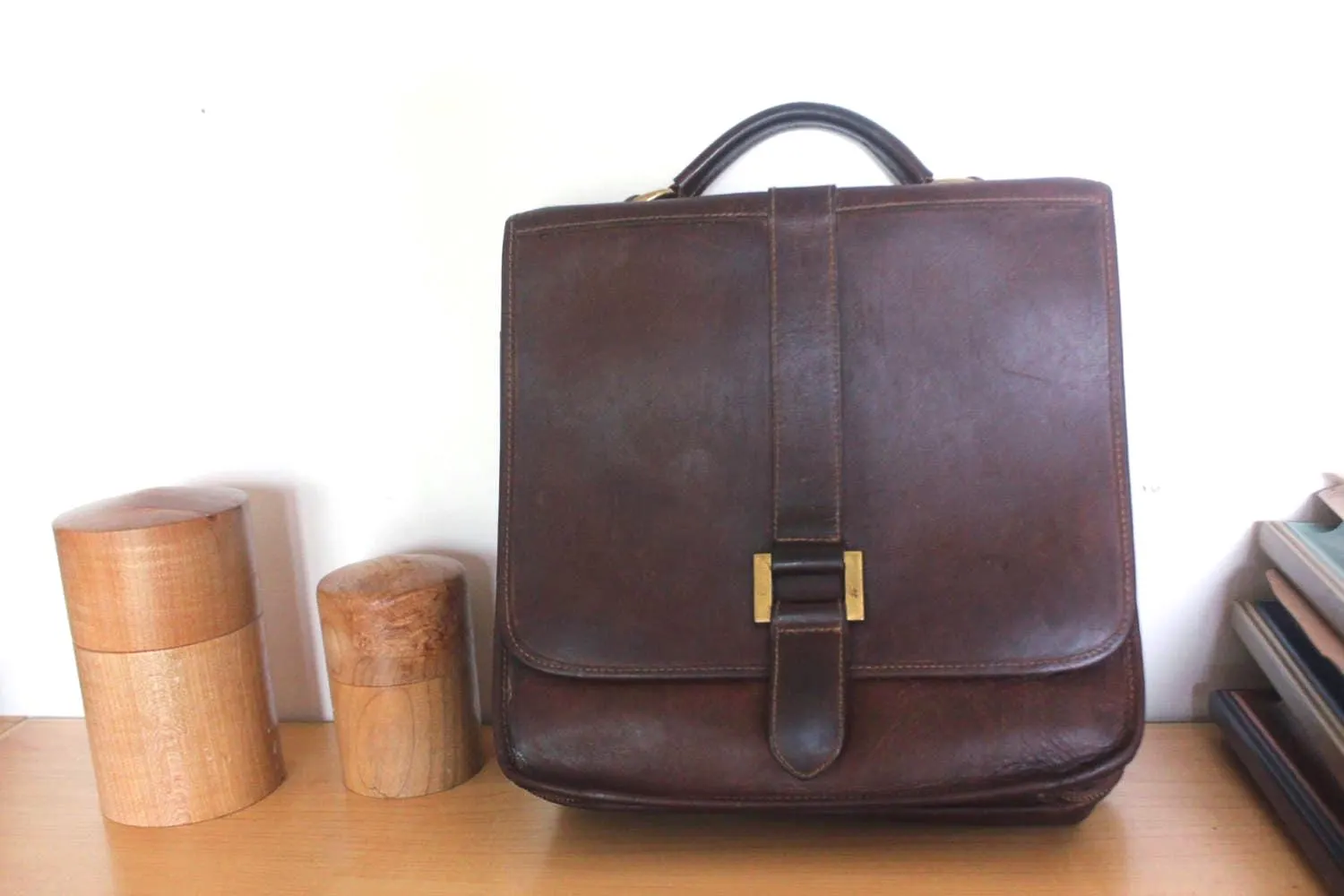 Vintage G.H. Bass  Leather 11" Briefcase Organizer Bag  -  iPad Heavy Metal Zippers Organizer