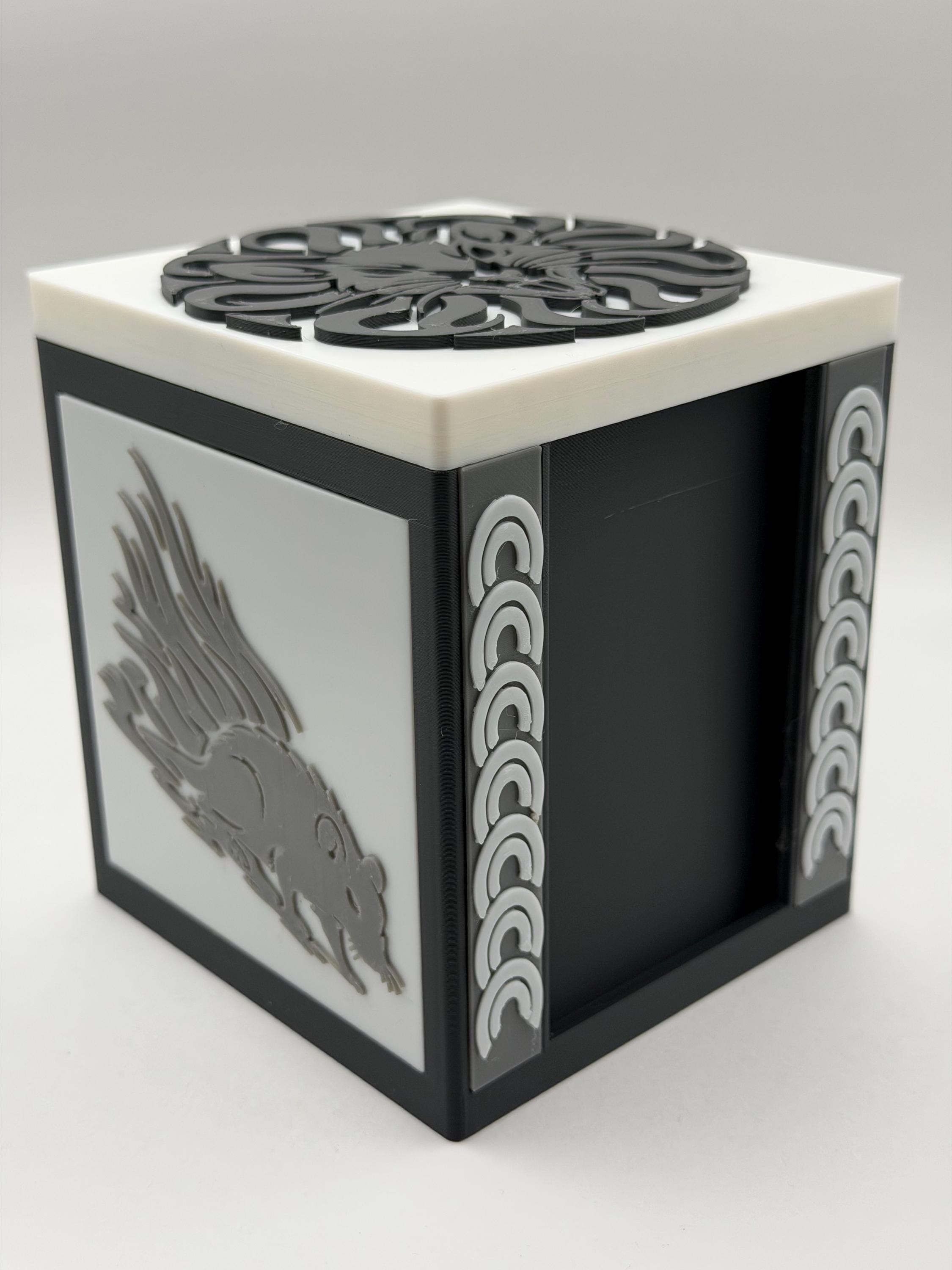MTG EDH Deck Box | Rat Theme Deck Box  Commander Showcase Display Slot with Toploader | Magnetic Top Fantasy Gaming Cards Organizer - image 4