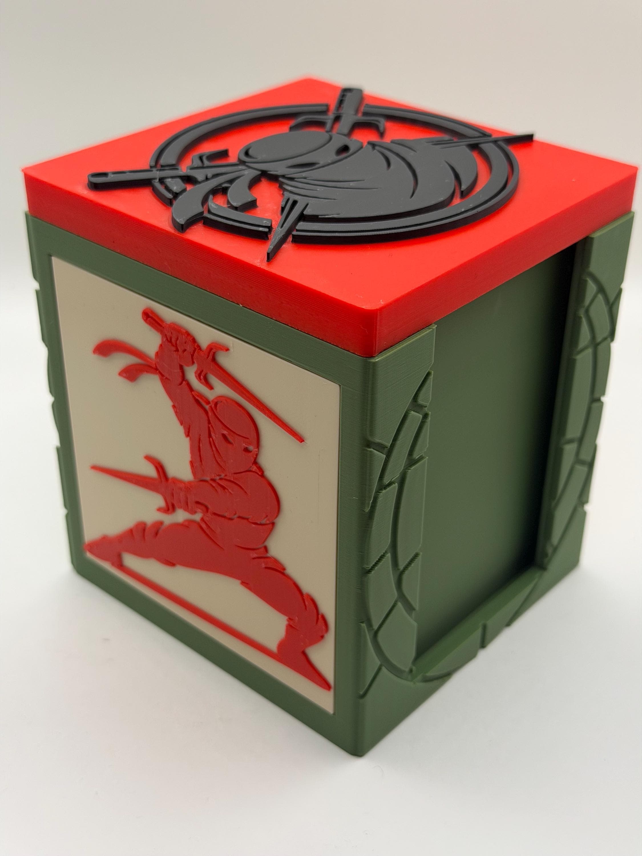 MTG EDH Deck Box | Red Ninja Theme Deck Box Commander Showcase Display Slot with Toploader | Magnetic Top Gaming Cards Organizer - image 4