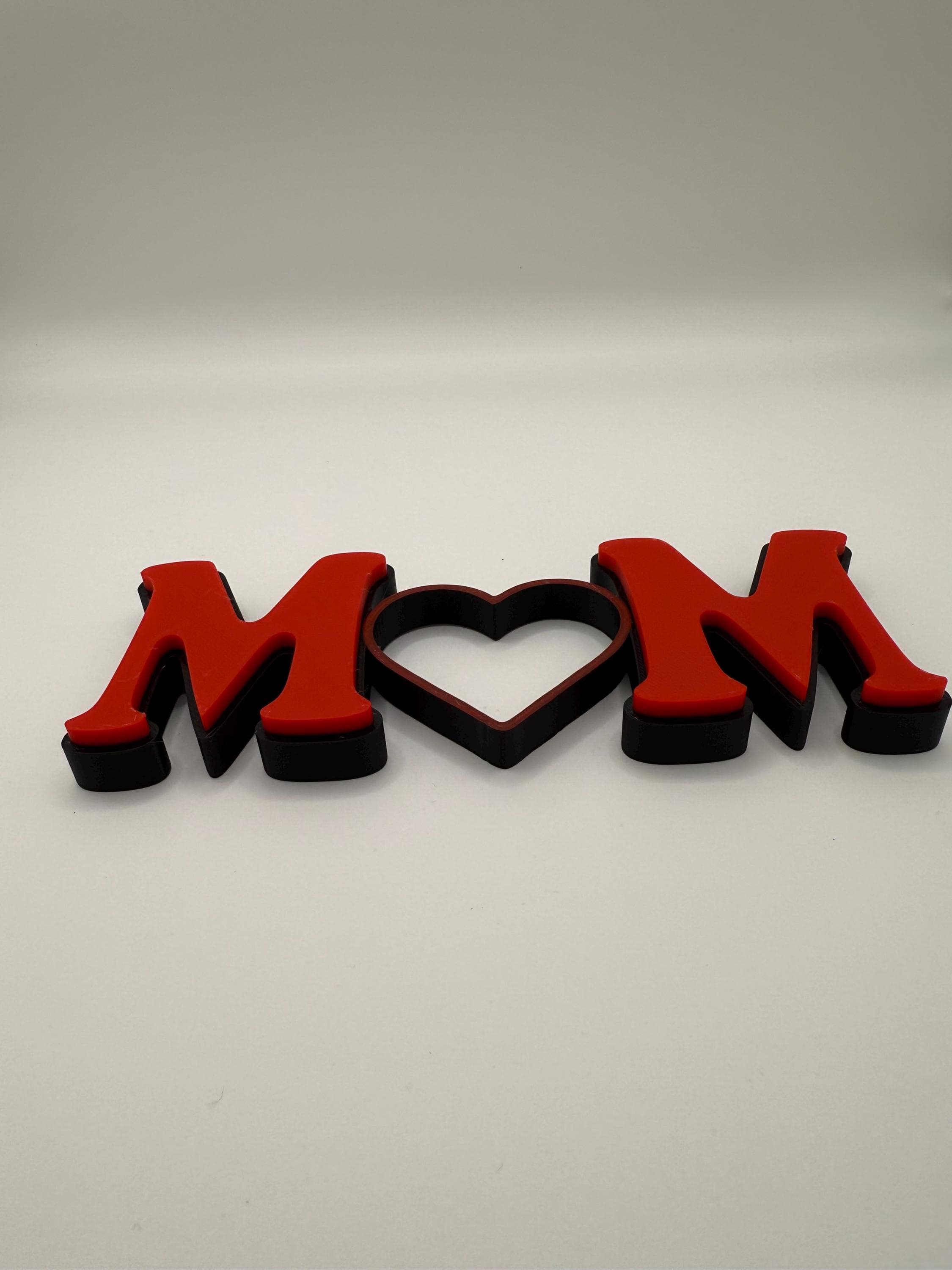 MOM Heart Sign, Cute Mother's Day Gift, Unique Mom Desk Decor, Gift for Her - image 5