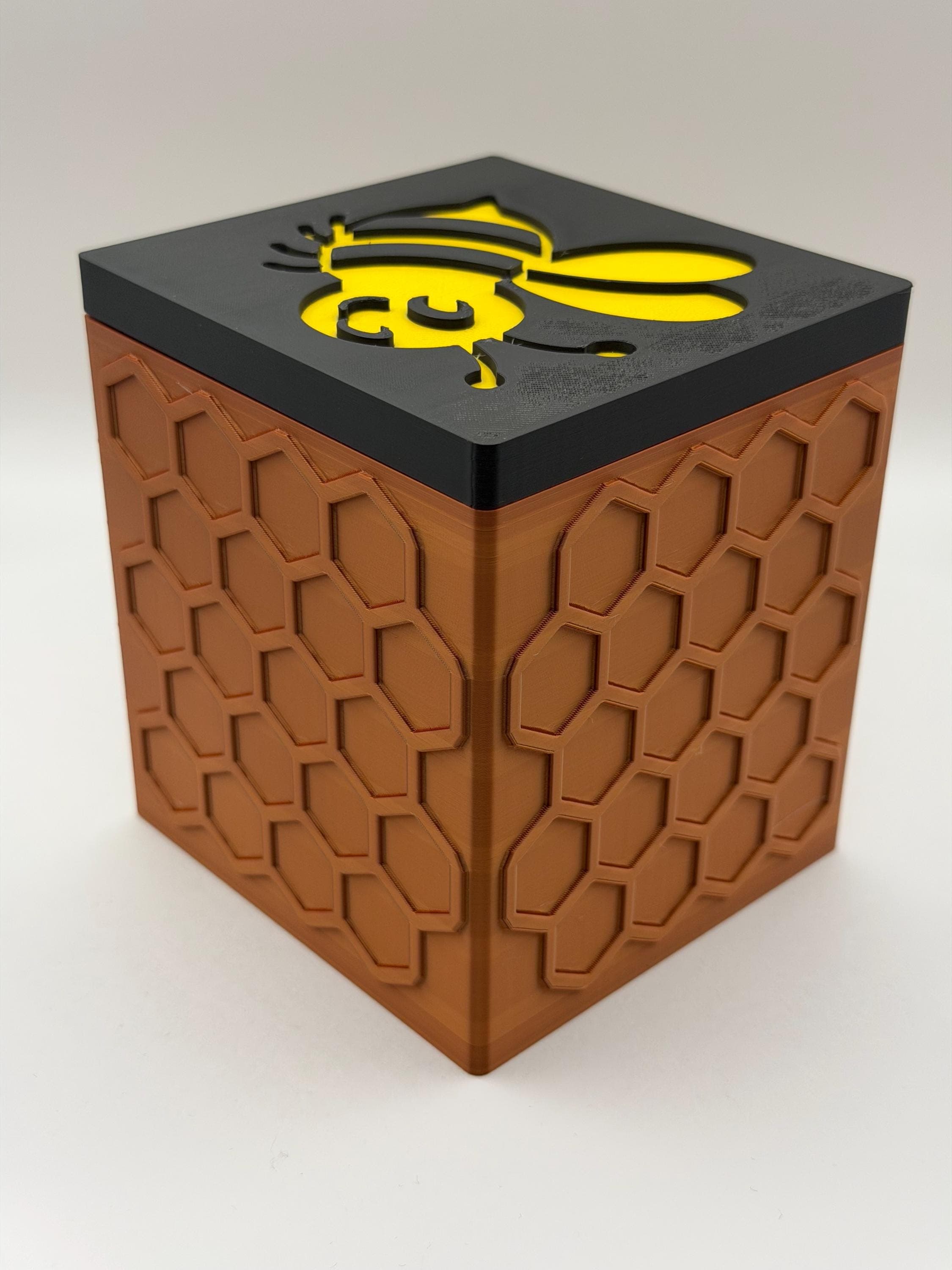 MTG EDH Deck Box | Bee Theme Deck Box  Commander Showcase Display Slot with Toploader | Magnetic Top Fantasy Gaming Cards Organizer - image 5