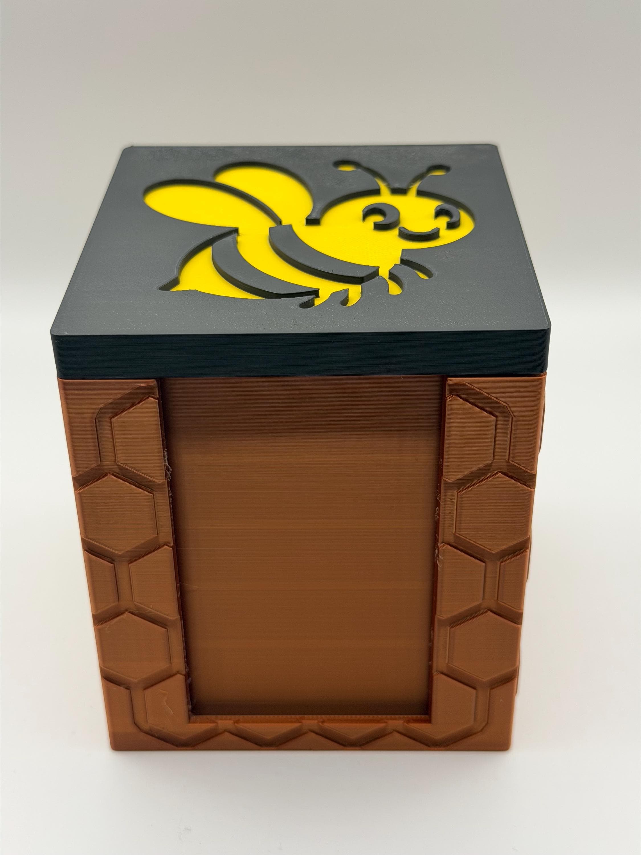 MTG EDH Deck Box | Bee Theme Deck Box  Commander Showcase Display Slot with Toploader | Magnetic Top Fantasy Gaming Cards Organizer - image 3