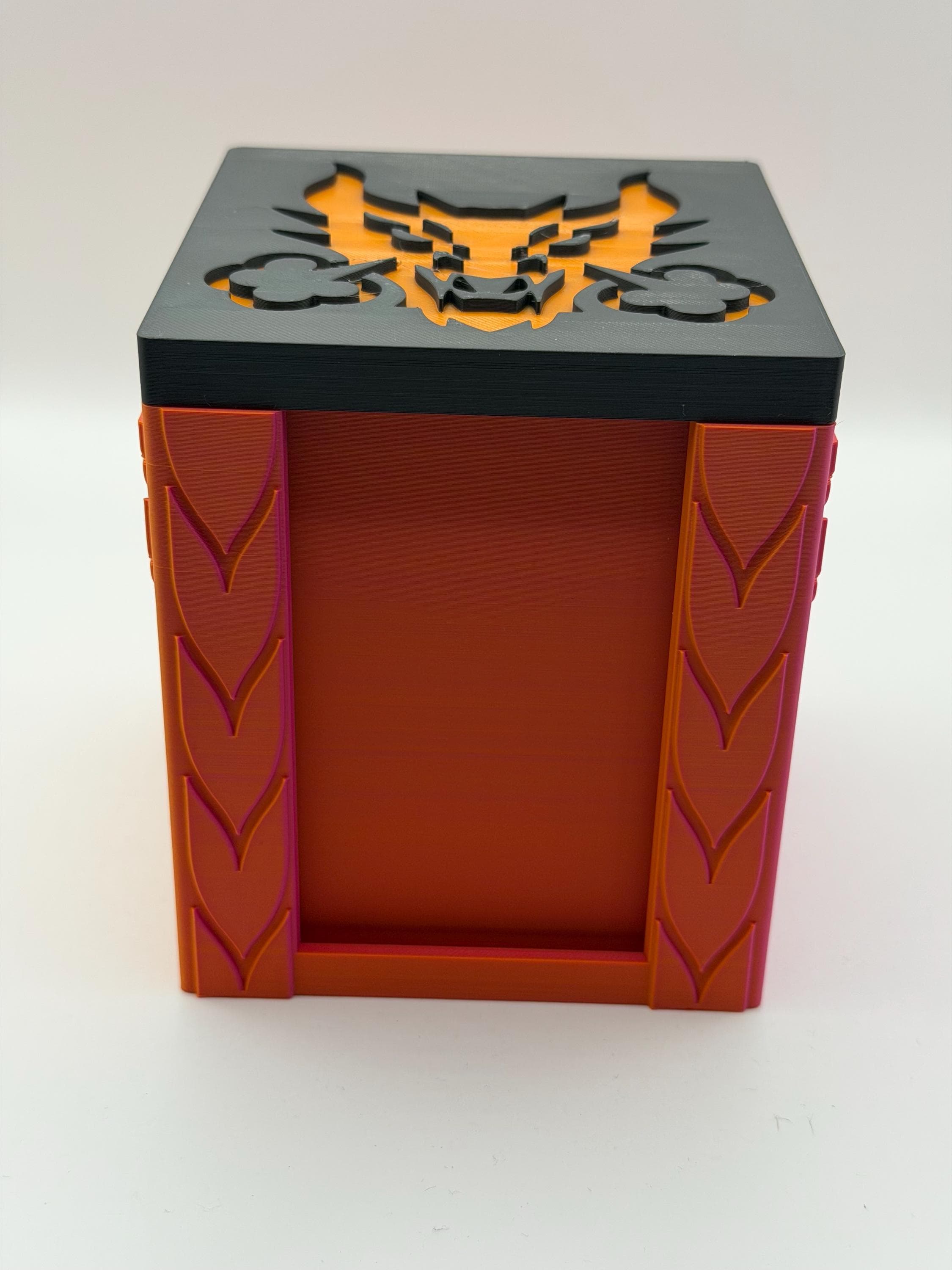 MTG EDH Deck Box | Dragon Theme Deck Box  Commander Showcase Display Slot with Toploader | Magnetic Top Fantasy Gaming Cards Organizer - image 3
