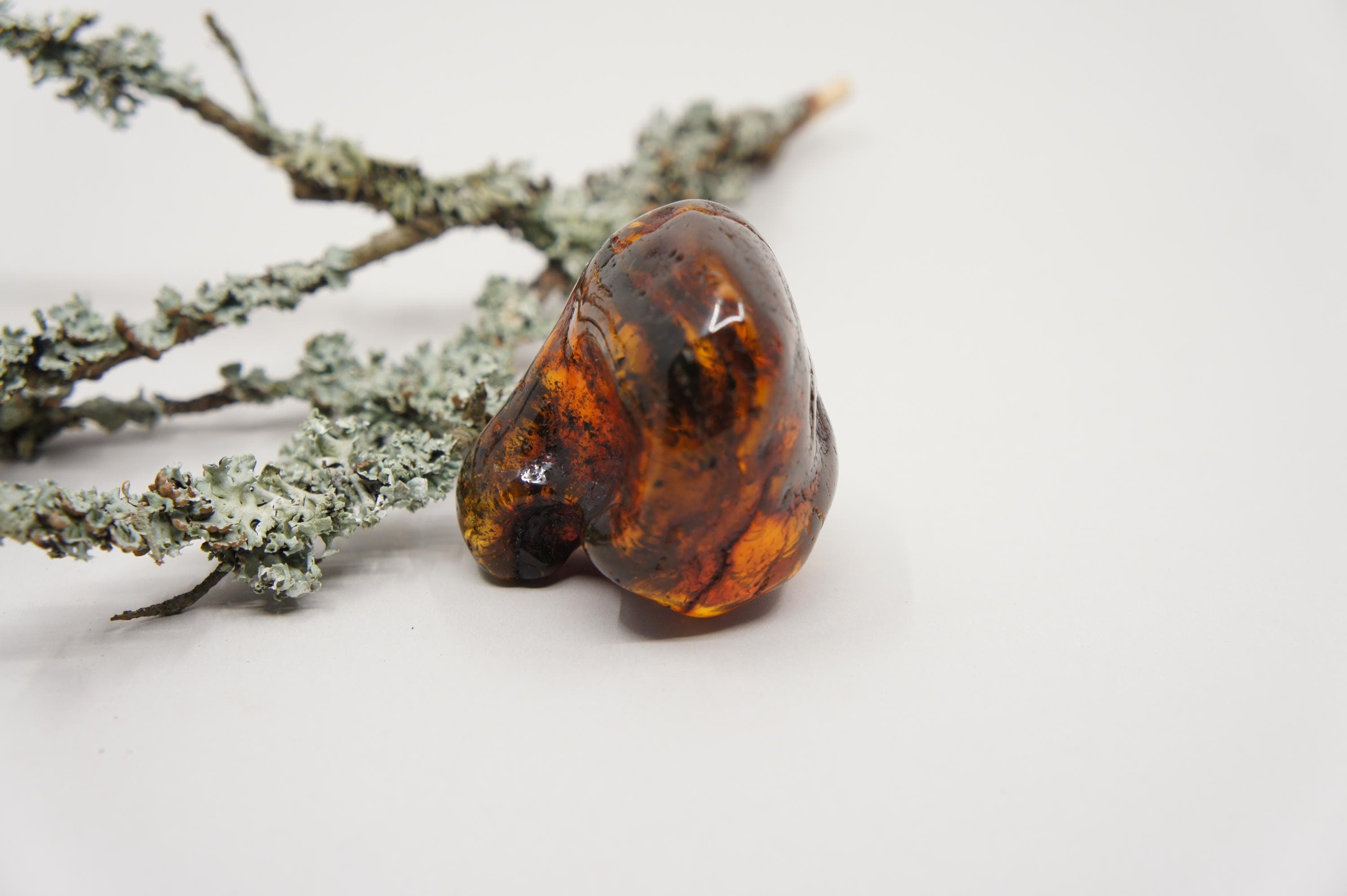 Natural Baltic Amber Stone: Rectangle Gem, Inclusion, Unique Amber Gift (52 g /1.83 oz/), #1837