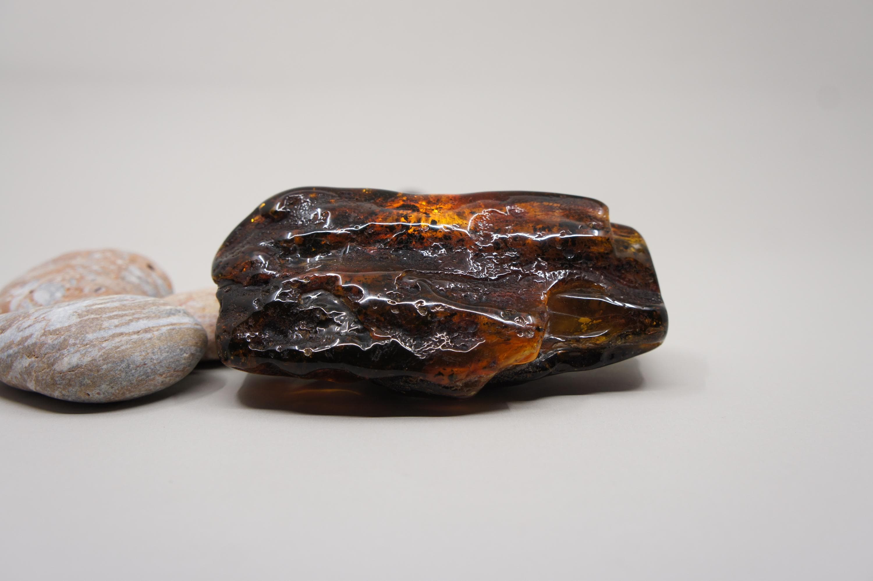 Natural Baltic Amber Stone: Rectangle Inclusion Gem, Collectible Souvenir 159 g /5.60 oz/ #2622 - image 3