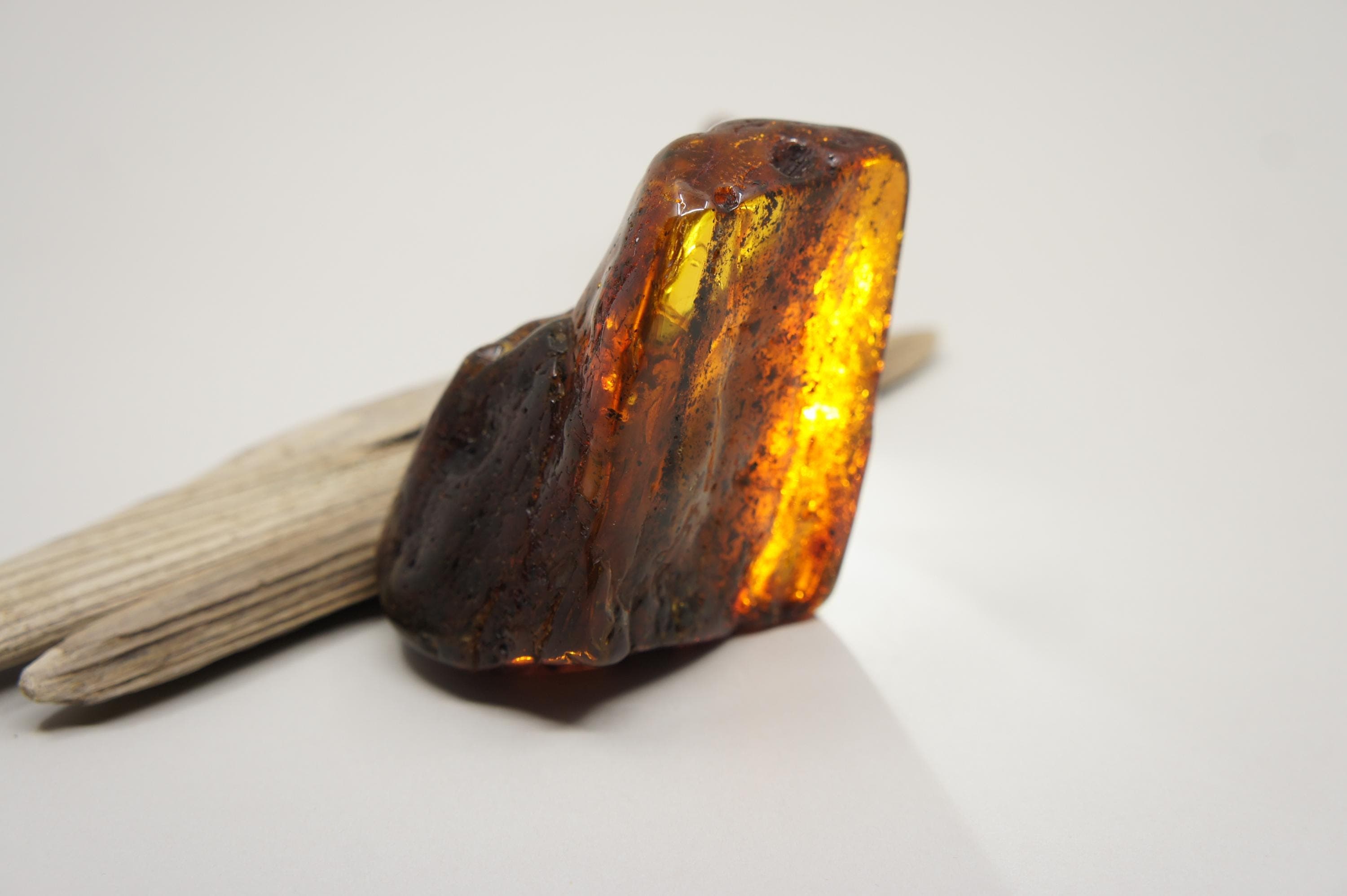 Natural Baltic Amber Stone, Large Rectangle Gemstone, Inclusions Stone (105 g /3.70 oz ) #1834 - image 3