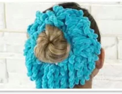 Emerald Velvet Hair Scrunchies , Elastics Scrunchy Bobbles Soft Hair Bands Hair Ties for Women and Girls ,  Scrunchies for hijabis - image 4