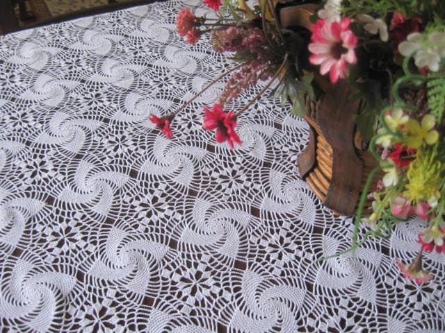 Antique Traditional Crochet Lace Square Tablecloth - Vintage style table lace - Rustic tablecloth - Outdoor wedding decor -