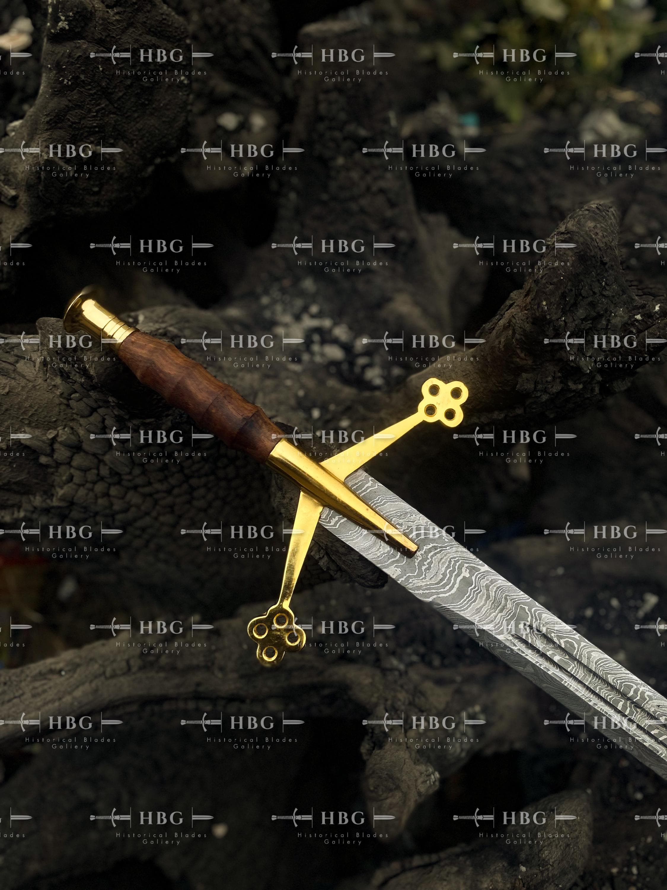 Claymore Sword Hand-Forged Damascus Steel, 38 Inch Medieval Sword Replica, Black Scottish, Fantasy Display, Leather Sheath - image 3