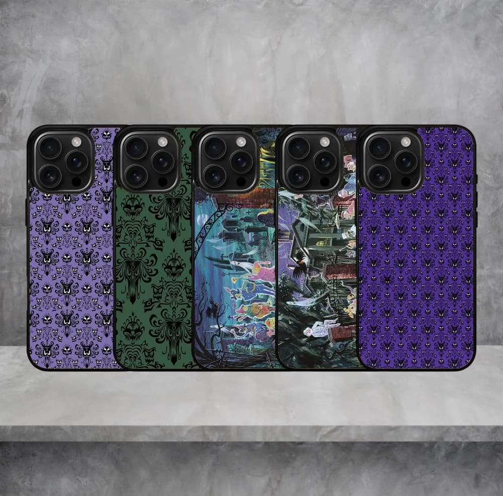 Haunted House iPhone Case | Gothic Ghost Manor Protective Cover (Silicone Rubber)