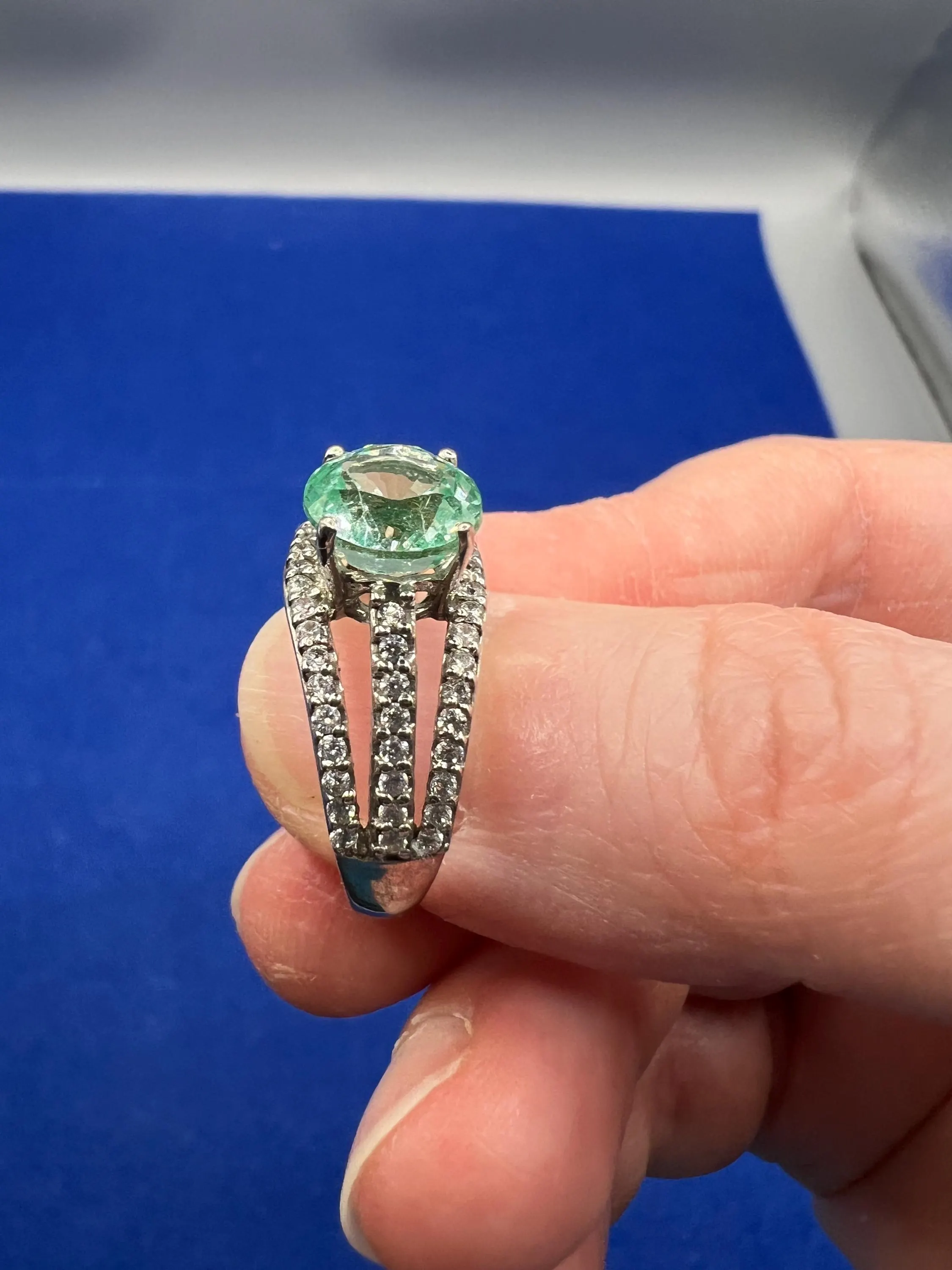 Vintage Sterling Silver Ring: Green Tourmaline With Sparkly CZs, Size 6 1/2 - image 4