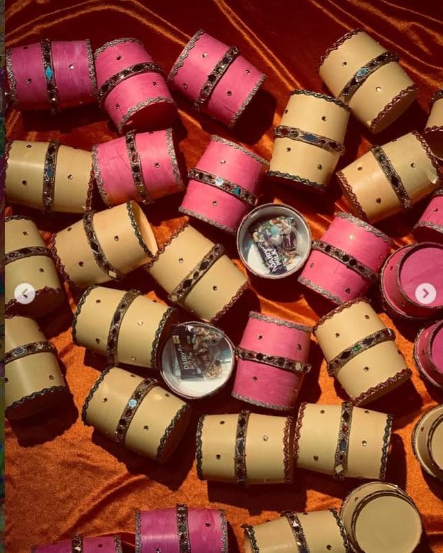Handmade Dholki Style Favors For Mehndi/ Mayun - image 3