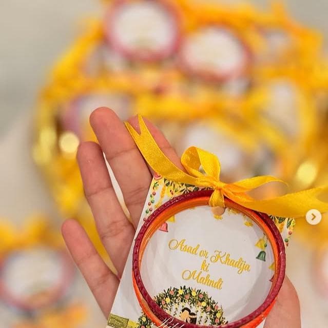 Pakistani Churi Set: Indian Bangles for Wedding Favors, Multi Metal Glass Bangles. - image 3