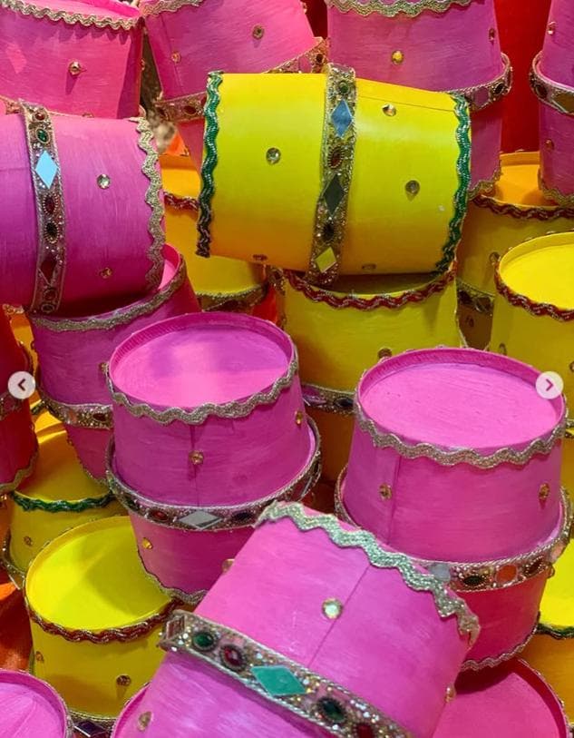 Handmade Dholki Style Favors For Mehndi/ Mayun - image 5
