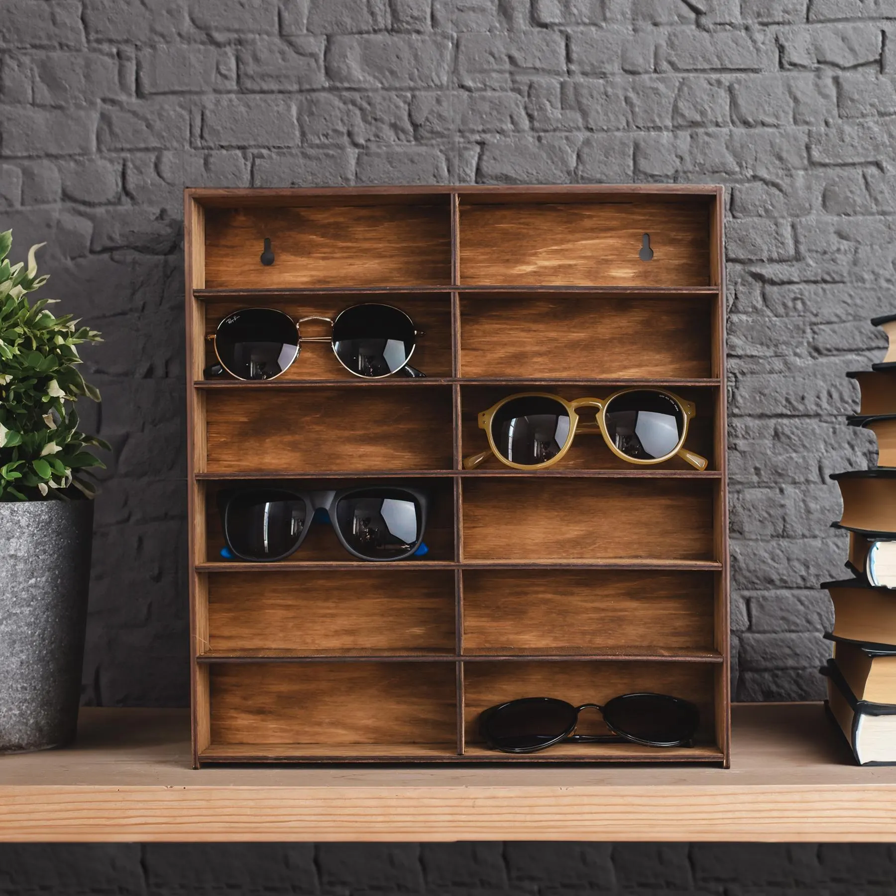 Sunglass holder for wall, Wood sunglass holder wall, Sunglass organizer, Eyeglass stand, Sunglasses display stand, Sunglasses rack for wall