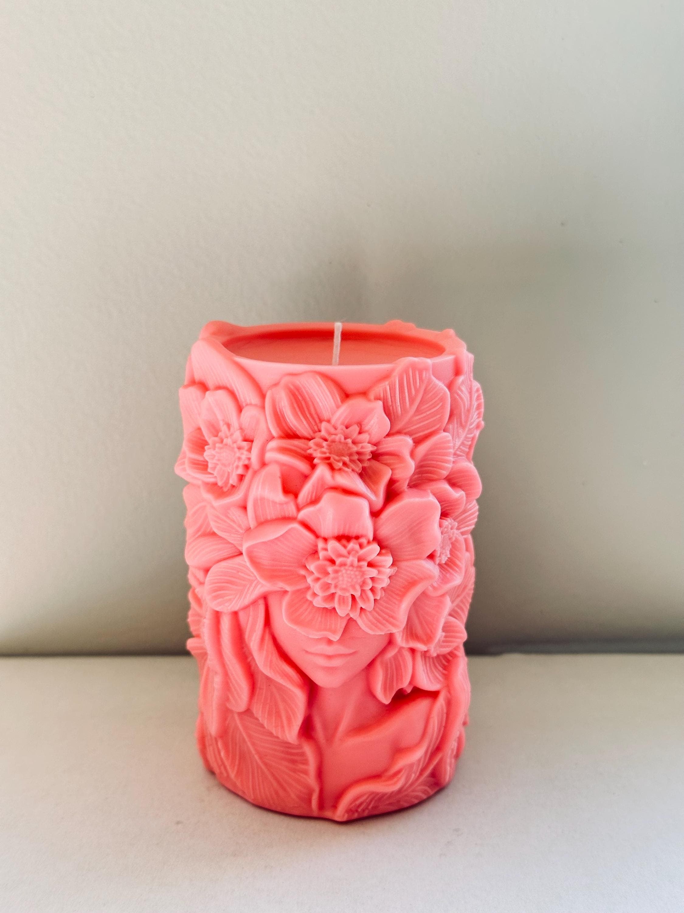 Floral Woman Candle | Luxury Body Candle | Handmade Soy Wax | Aesthetic Decor | Gift for Her - image 5