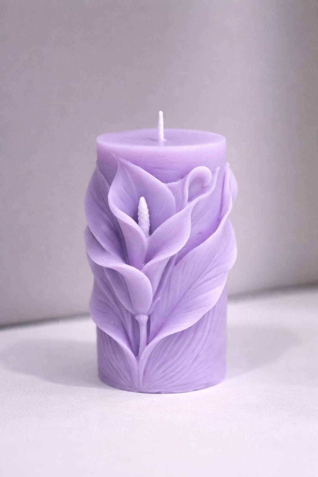 Flower Pillar Candle | Handmade Soy Wax | Floral Decor | Modern Aesthetic Home Gift - image 3