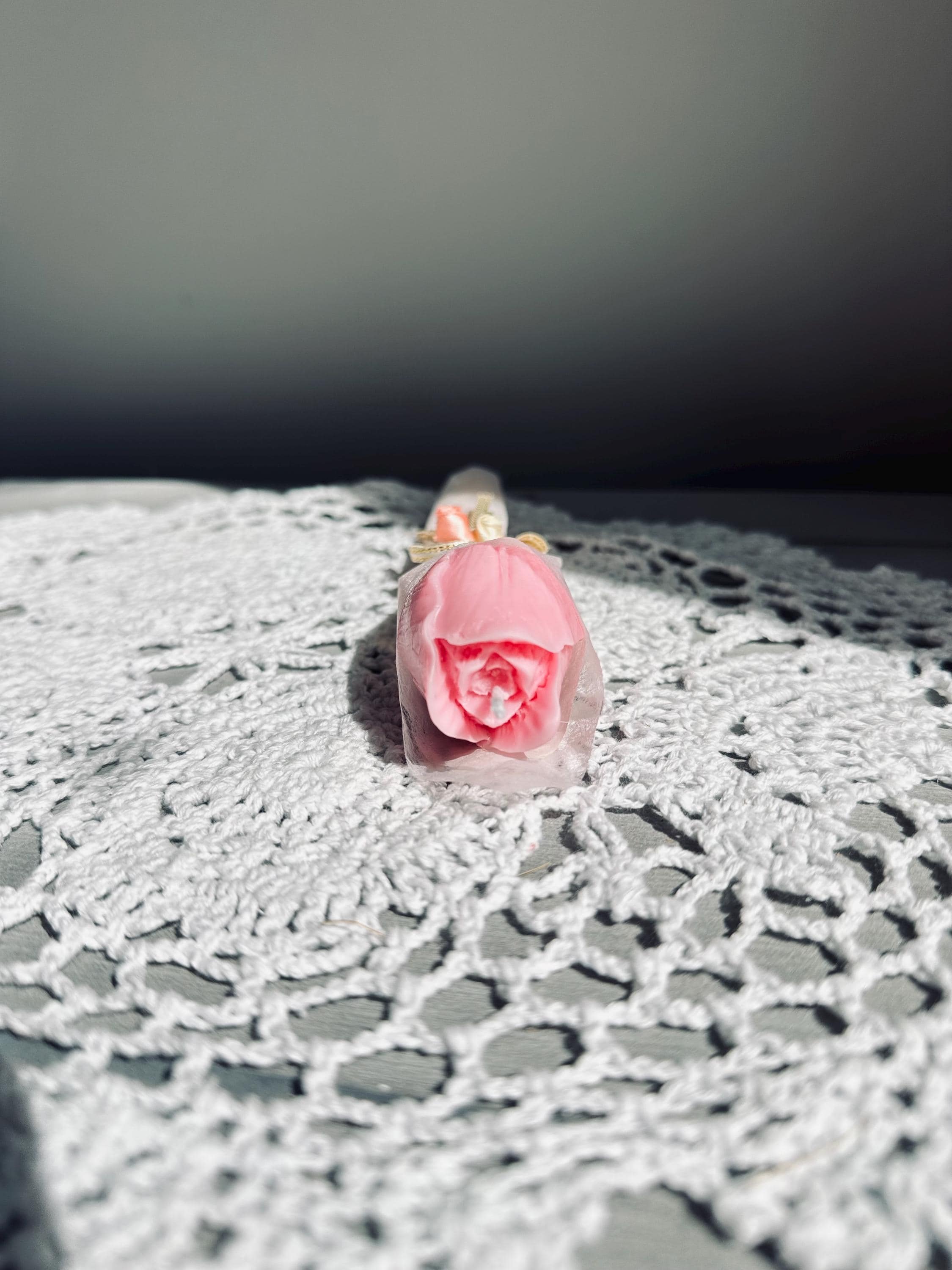 Tulip Candle – Handmade Floral Gift, Aesthetic Romantic Decor, Baby Shower Favor - image 5