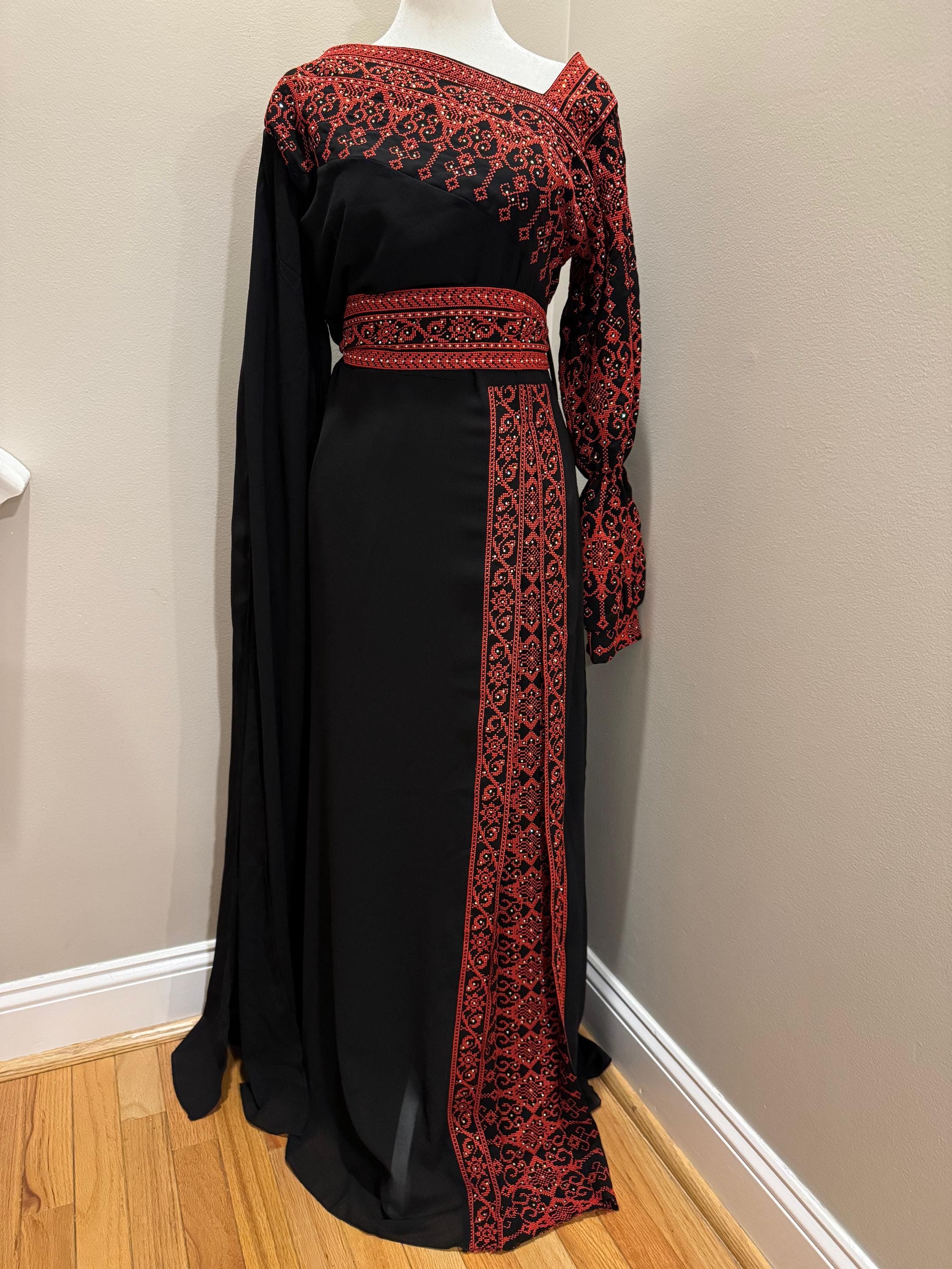 Asymmetric Neck Embroidered Thobe Dress with Belt – Long Arabic Women’s Dress - image 5