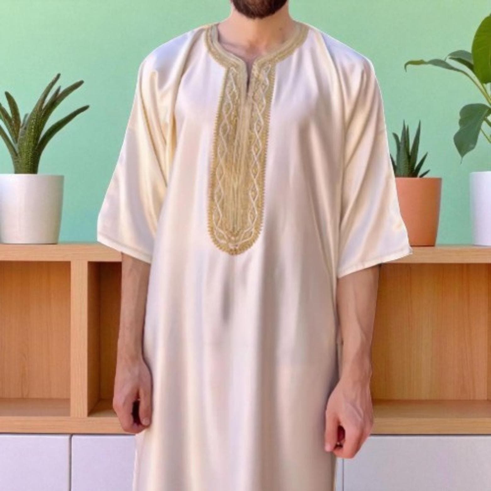 Embroidered Men's Thobe: Saudi Moroccan Islamic Robe - image 3