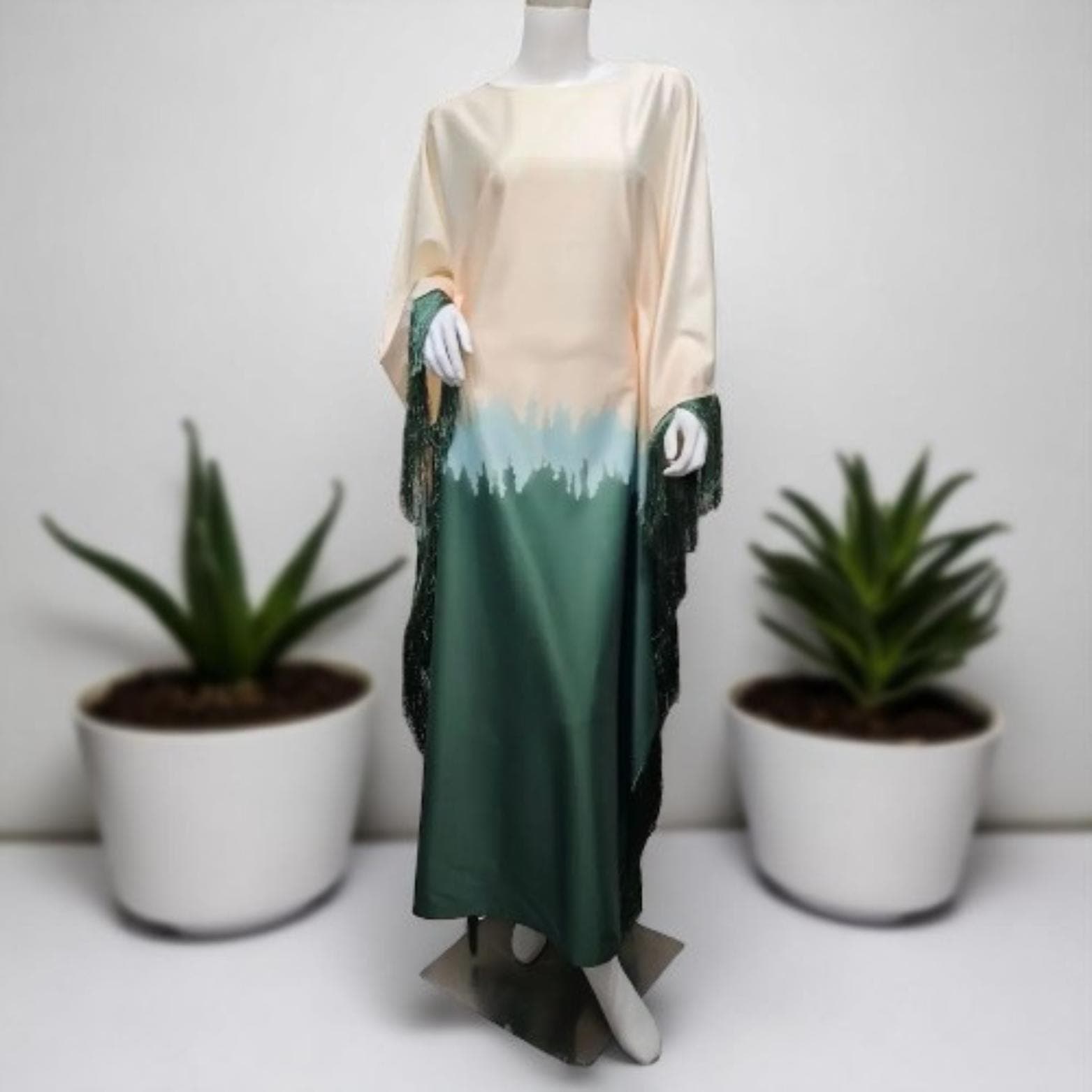 Batwing Sleeve Kaftan Abaya Dress: Gradient Tassel Islamic Evening Gown - image 4