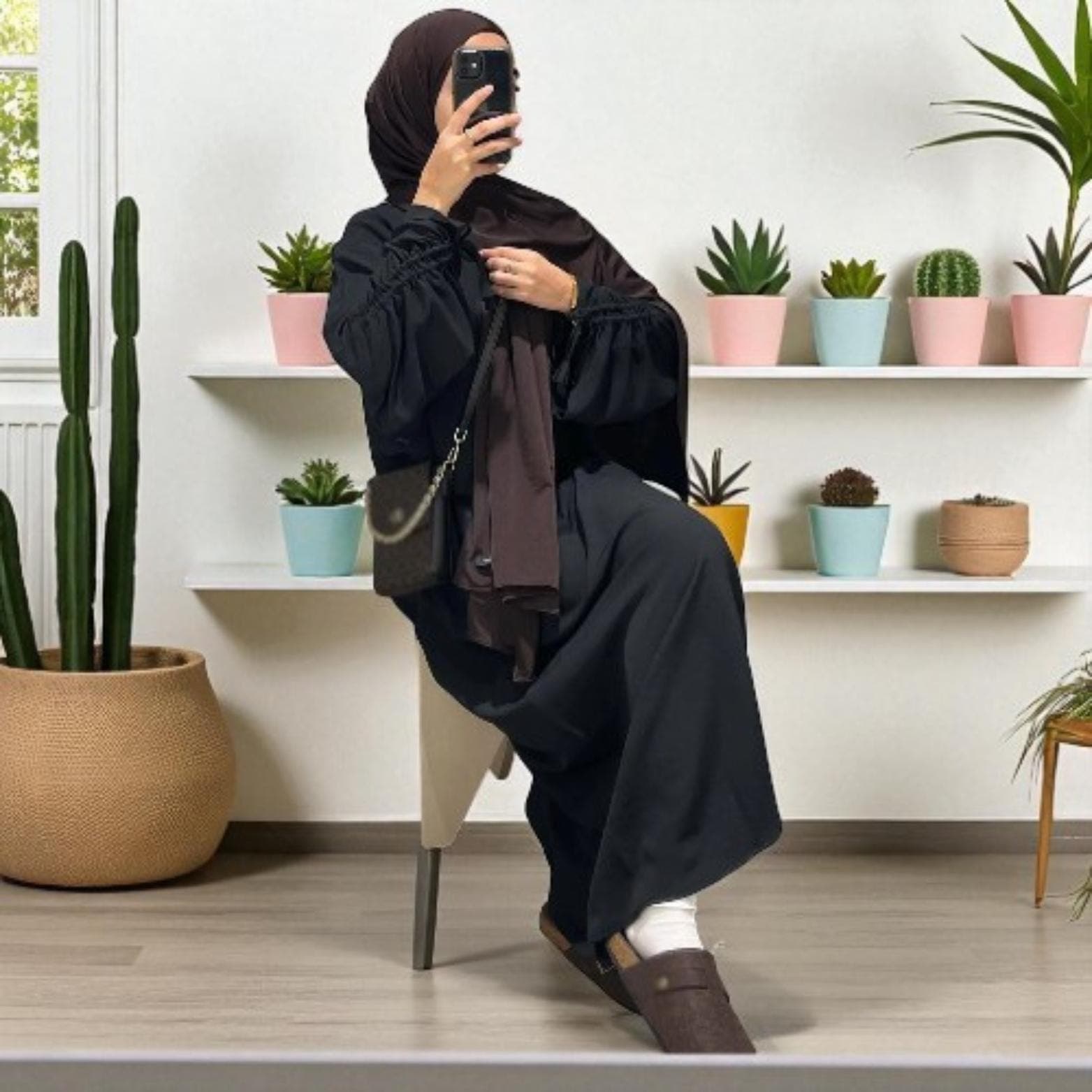 Lace-Up Sleeve Abaya Kaftan: Islamic Modest Dress