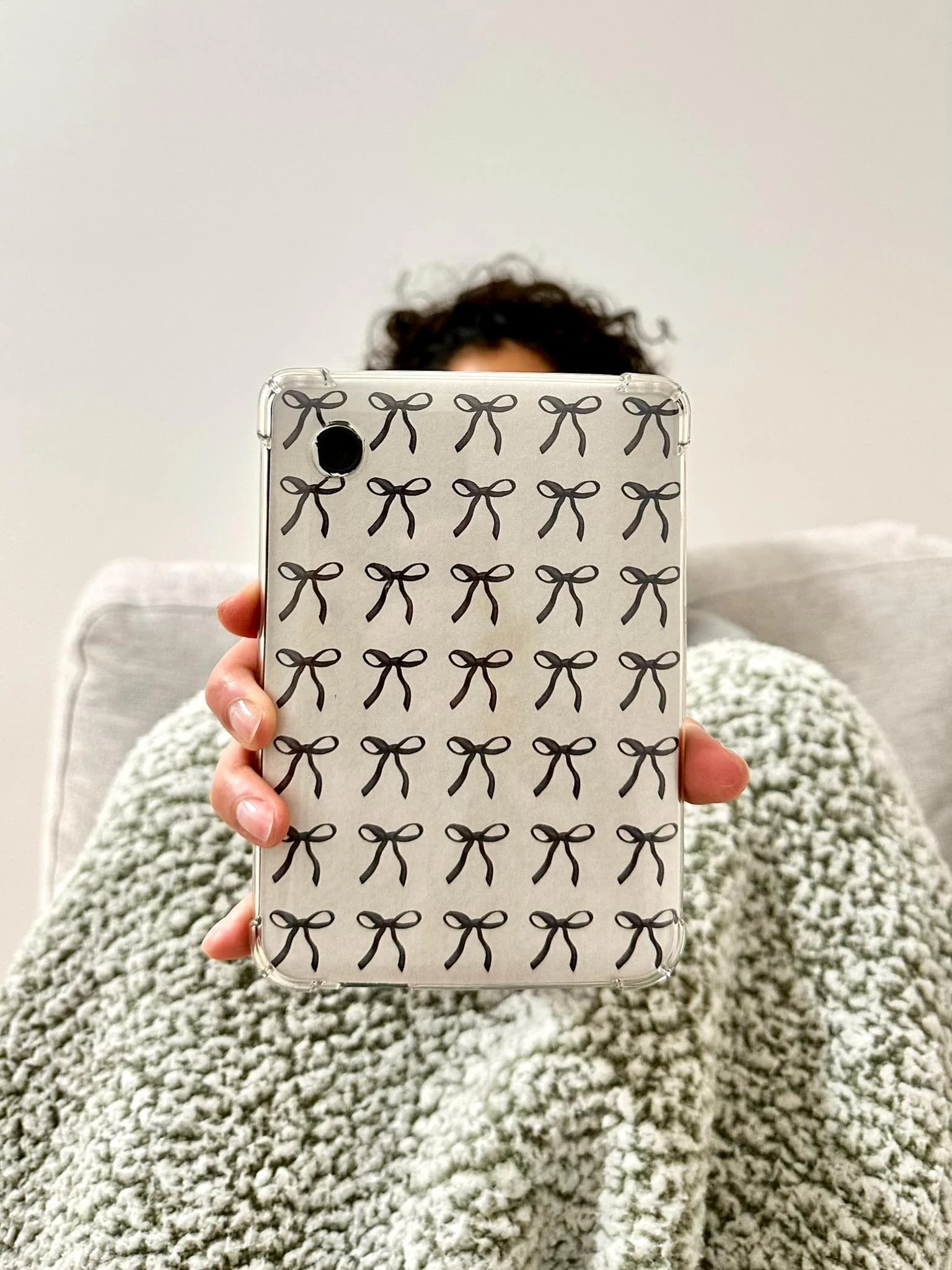 Kobo Clear Case Insert – Black Bow Pattern Printable | Fits Clara Color & Clara BW