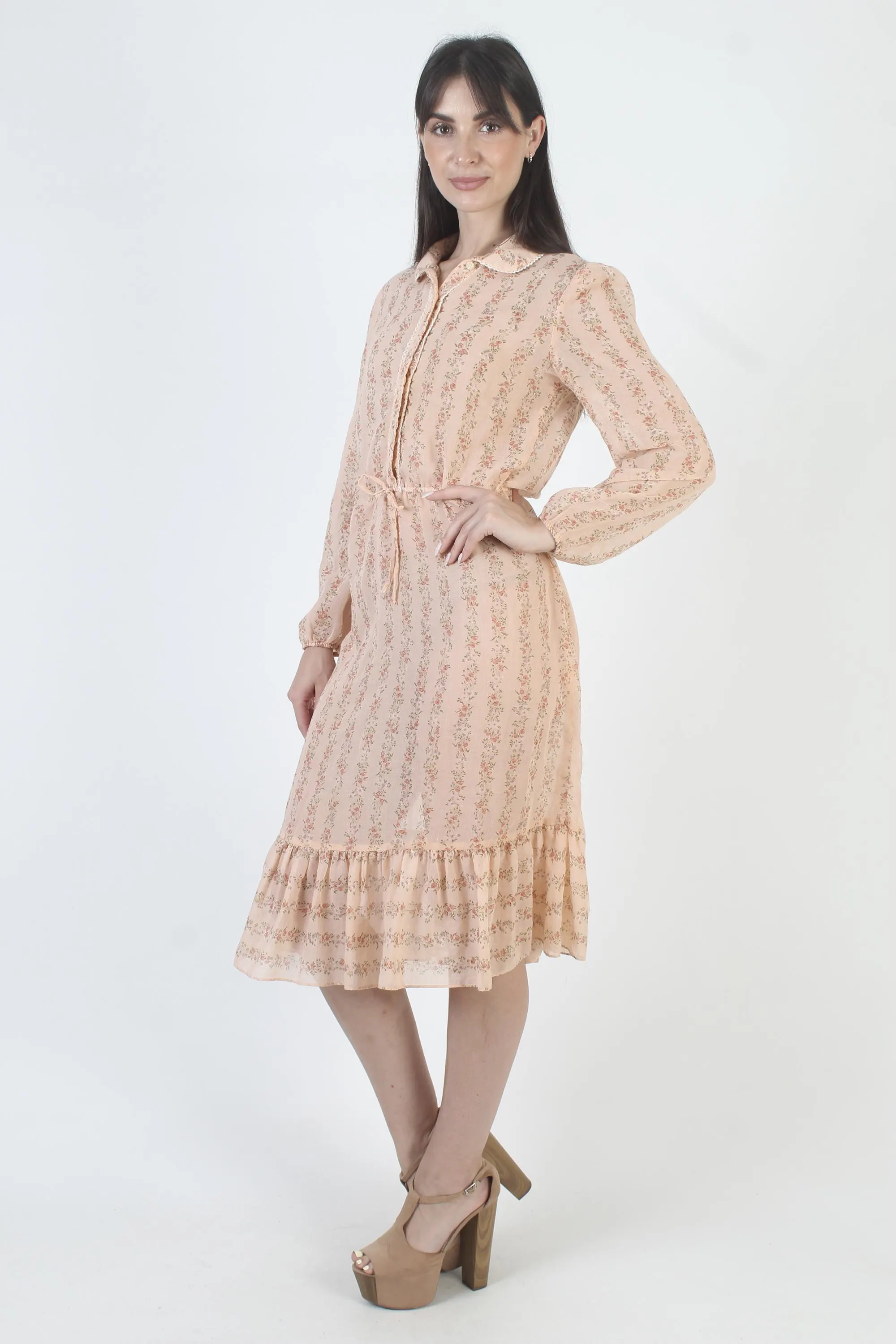Peach Floral Sundress, Vintage 70s Prairie Dress, Lightweight Fabric, Vertical Stripe Print - image 5