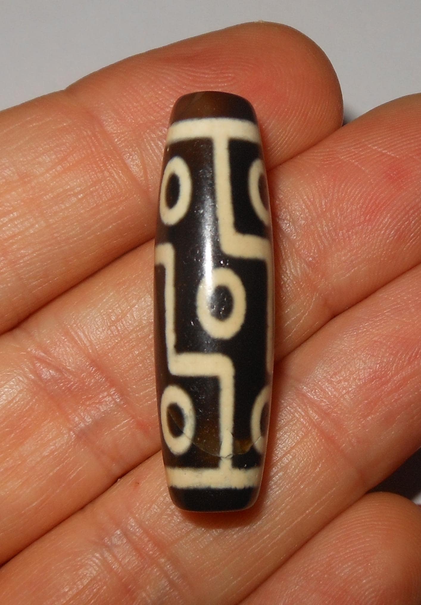 no. 174 - Rare Nine Eyes - Gzi Dzi Himalaya Tibet Amulet Bead - Man Necklace - Tibetan Mala