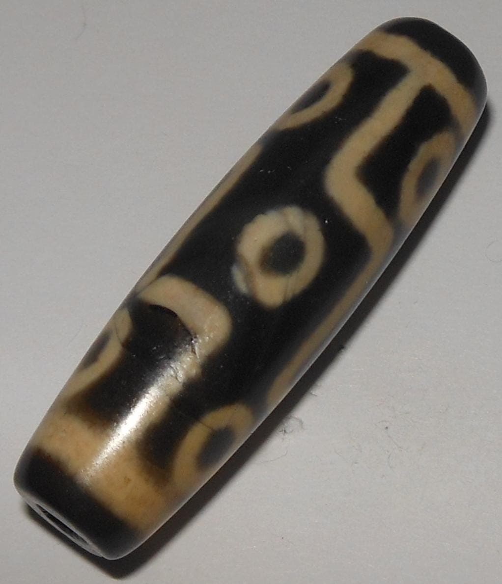 no. 149 - Rare Nine Eyes - Gzi Dzi Himalaya Tibet Amulet Bead - Man Necklace - Tibetan Mala