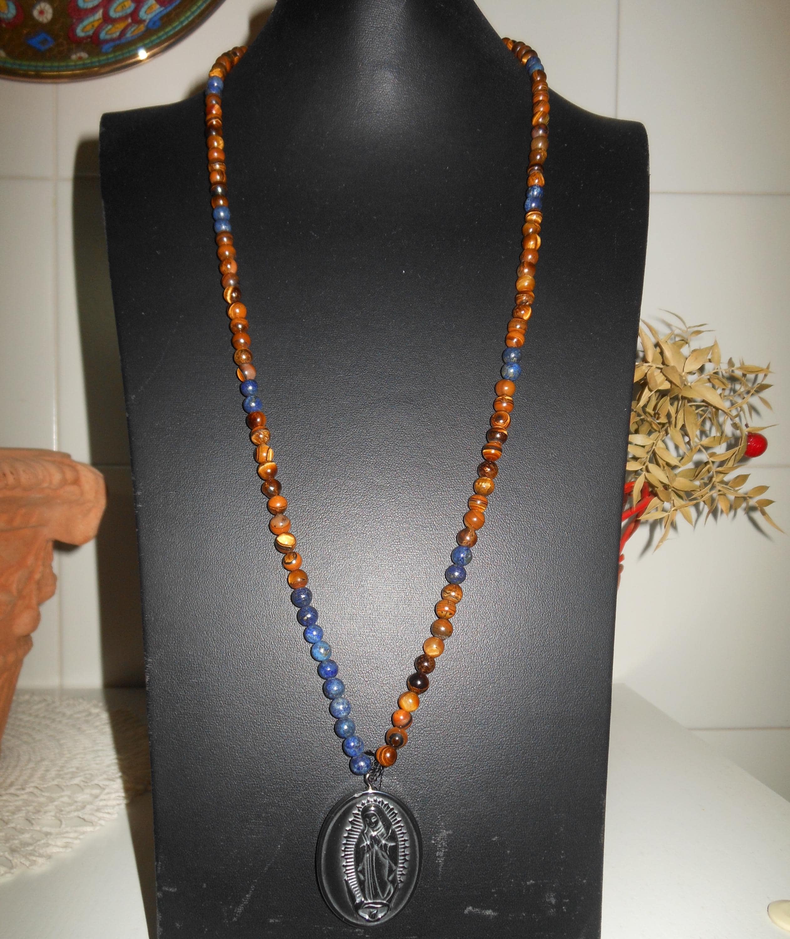 UNICA - preziosa collana Virge de Guadalupe Mexico cammeo Madonna - occhio di tigre e lapislazzuli - uomo, donna. - image 4