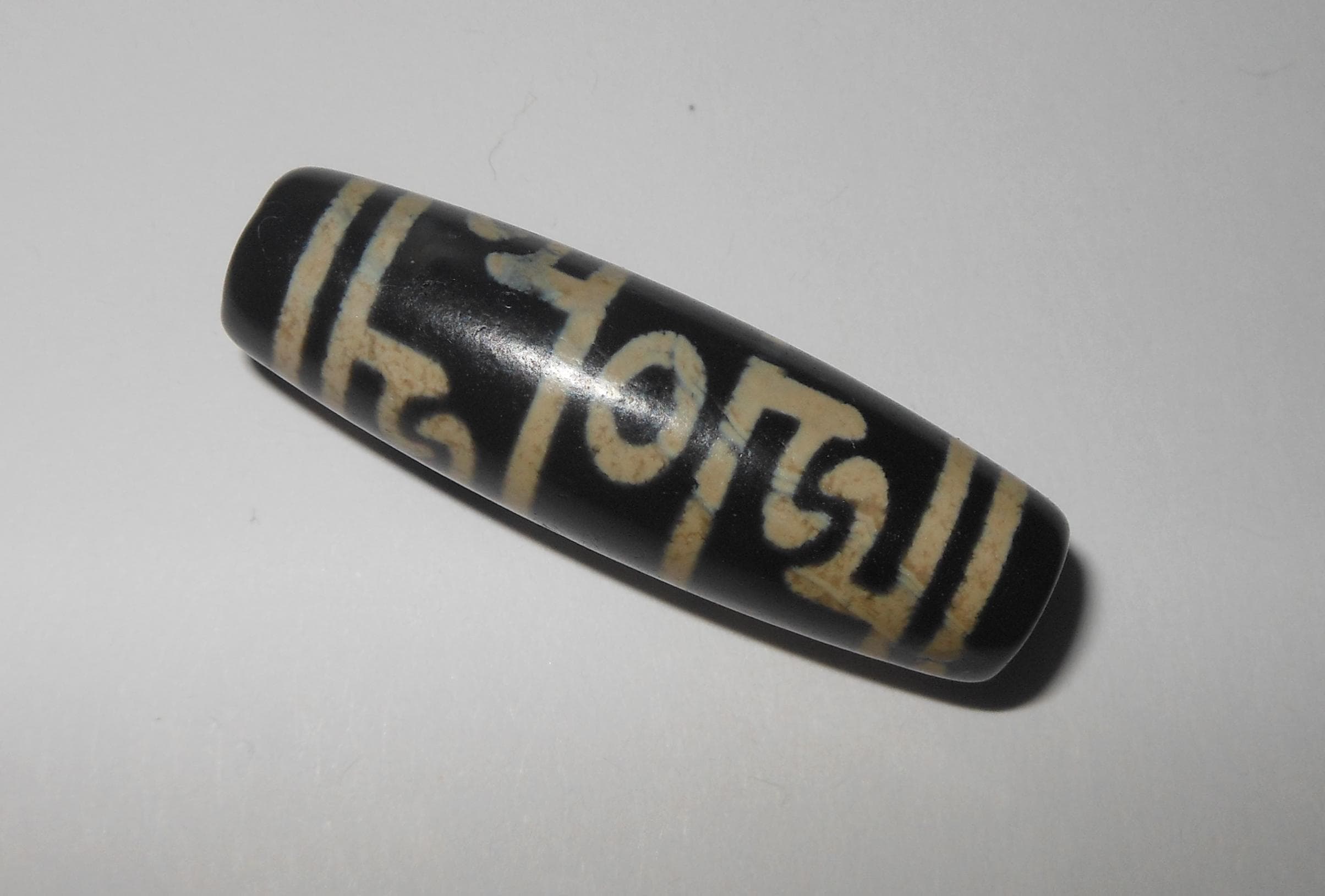 no. 162 - Padmasambhava - Gzi Dzi Himalaya Tibet Amulet Bead - Man Necklace - Tibetan Mala