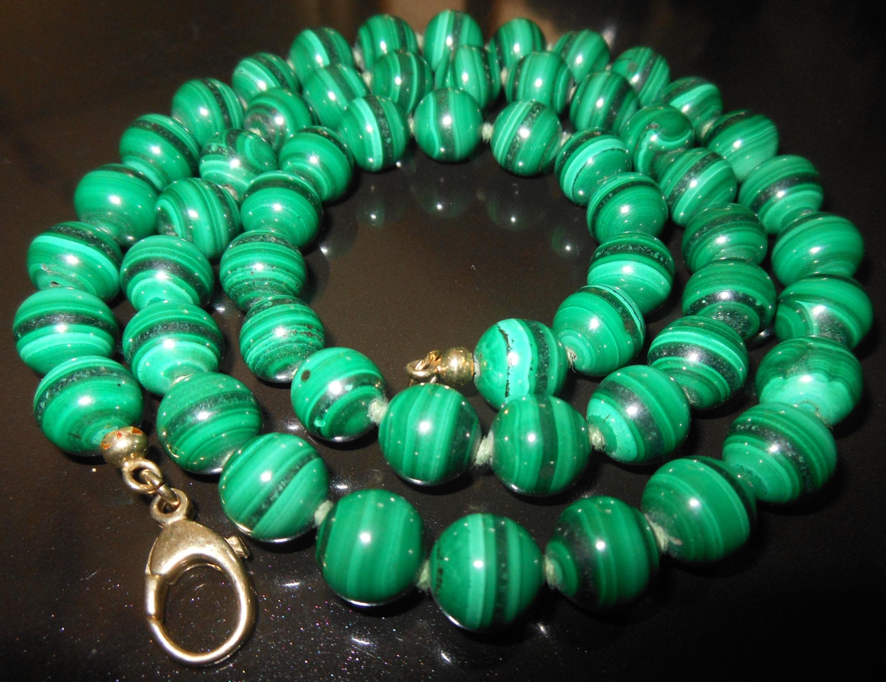 Importante collana di malachite susta a moschettone argento dorato - image 5