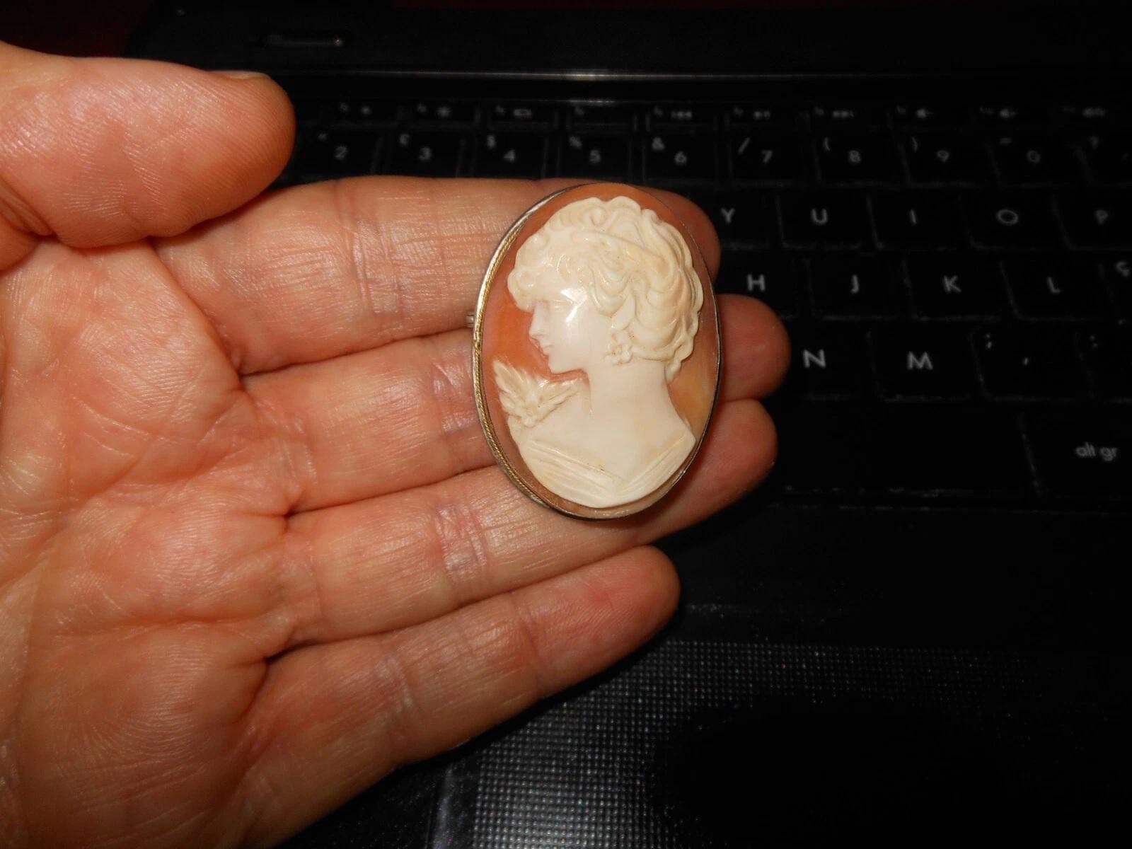 Lady Diana Spencer Portrait HAND MADE Shell Cameo Brooch Pendant - D - image 4