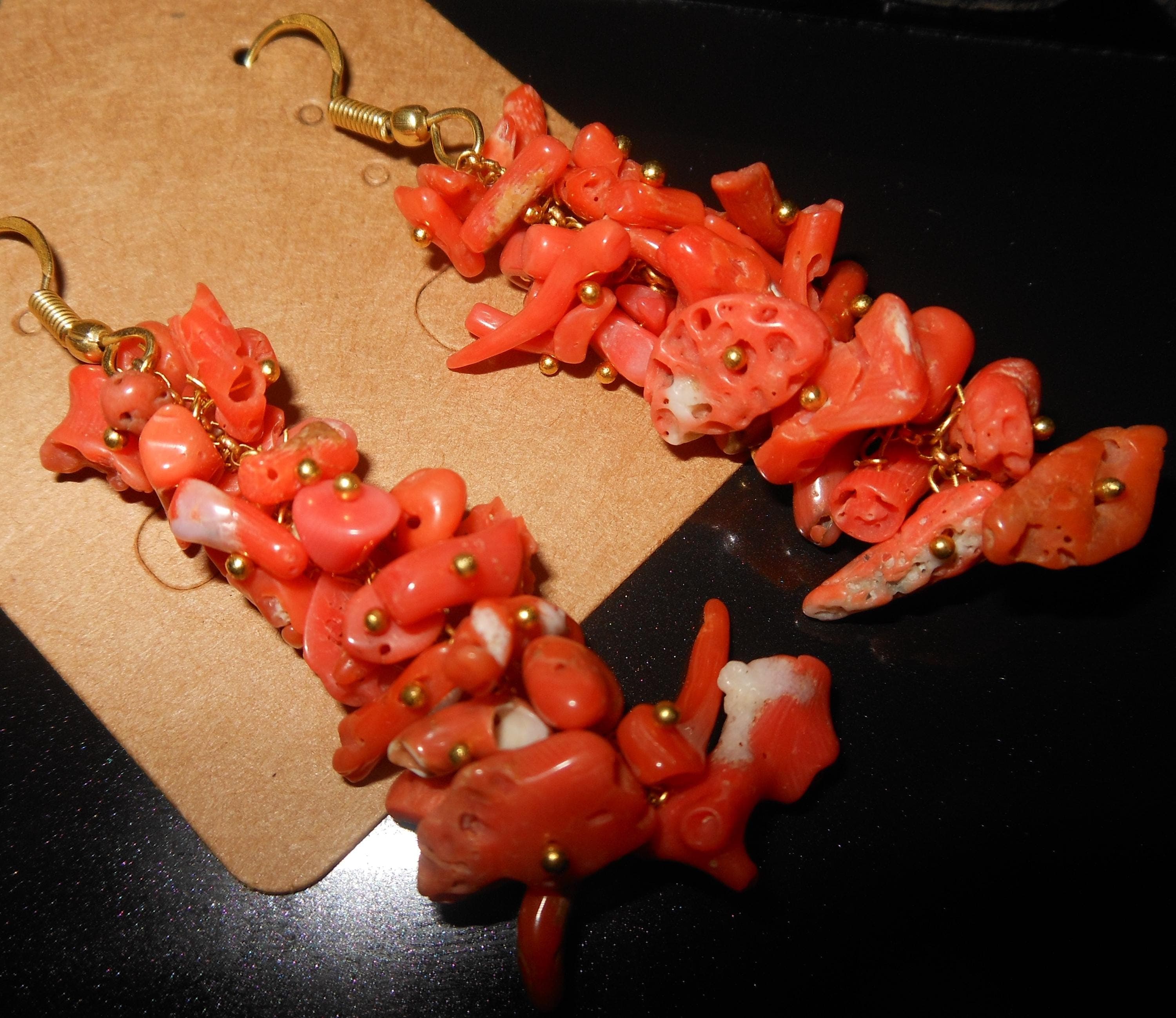 n. 2 - Orecchini a grappolo - corallo salmone - artigianali, fatti a mano in ITALIA - image 3