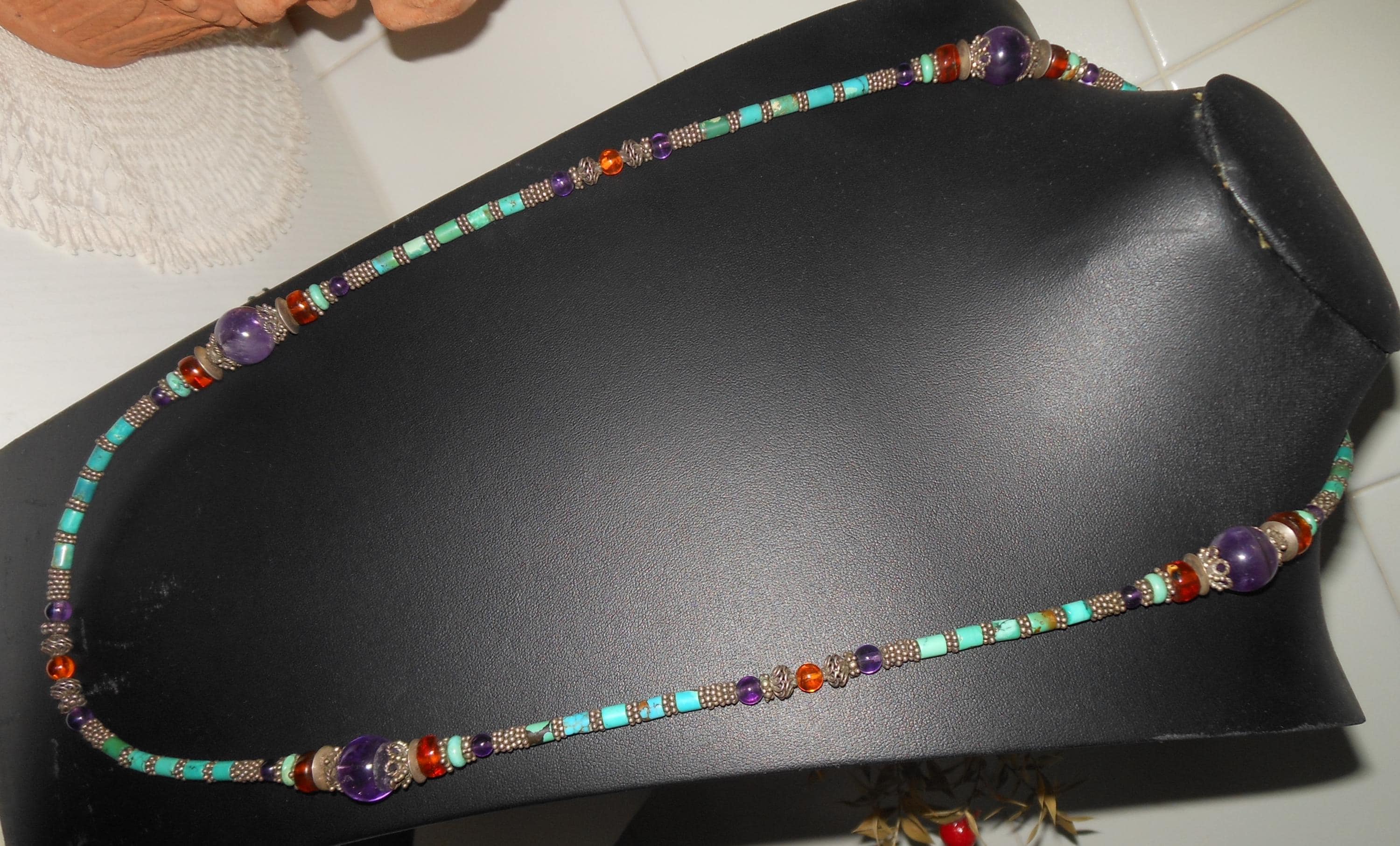 Importante collana Tibet argento, turchesi, ametista. - image 4