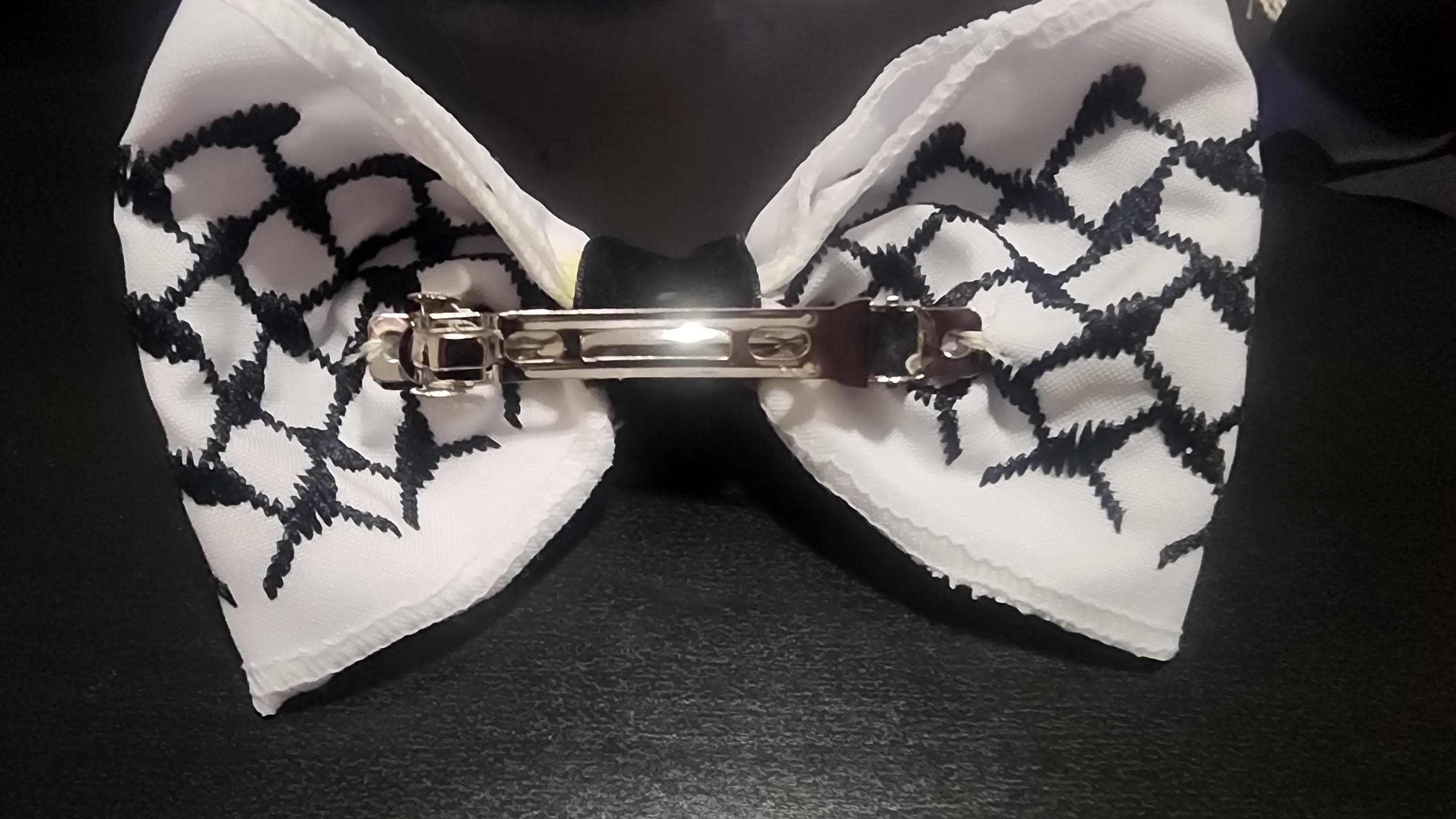 Handmade hair bow – Hair Clip,  Palestinian Accessory by Darzzeh , tatreez , keffiyeh - image 3