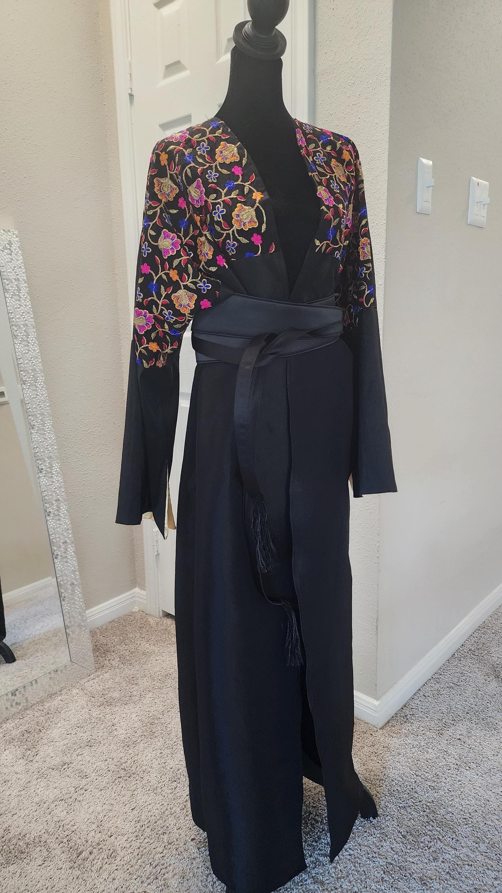 Tefta black Abaya Kimono: Bisht Coverup, Middle Eastern - image 4