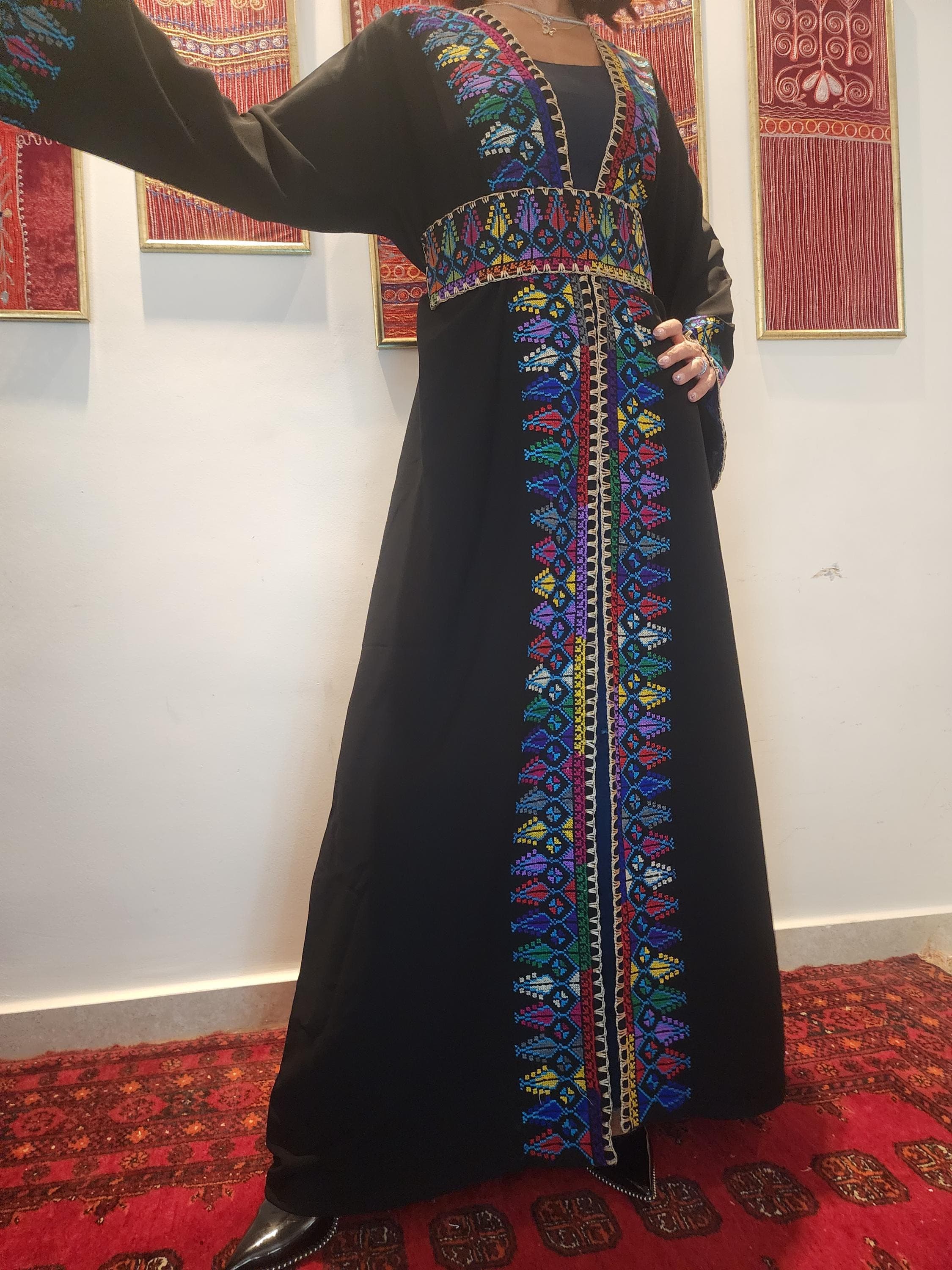 Hand Embroidered Palestinian Tatreez Abaya: Cape Shawl Kimono - image 4