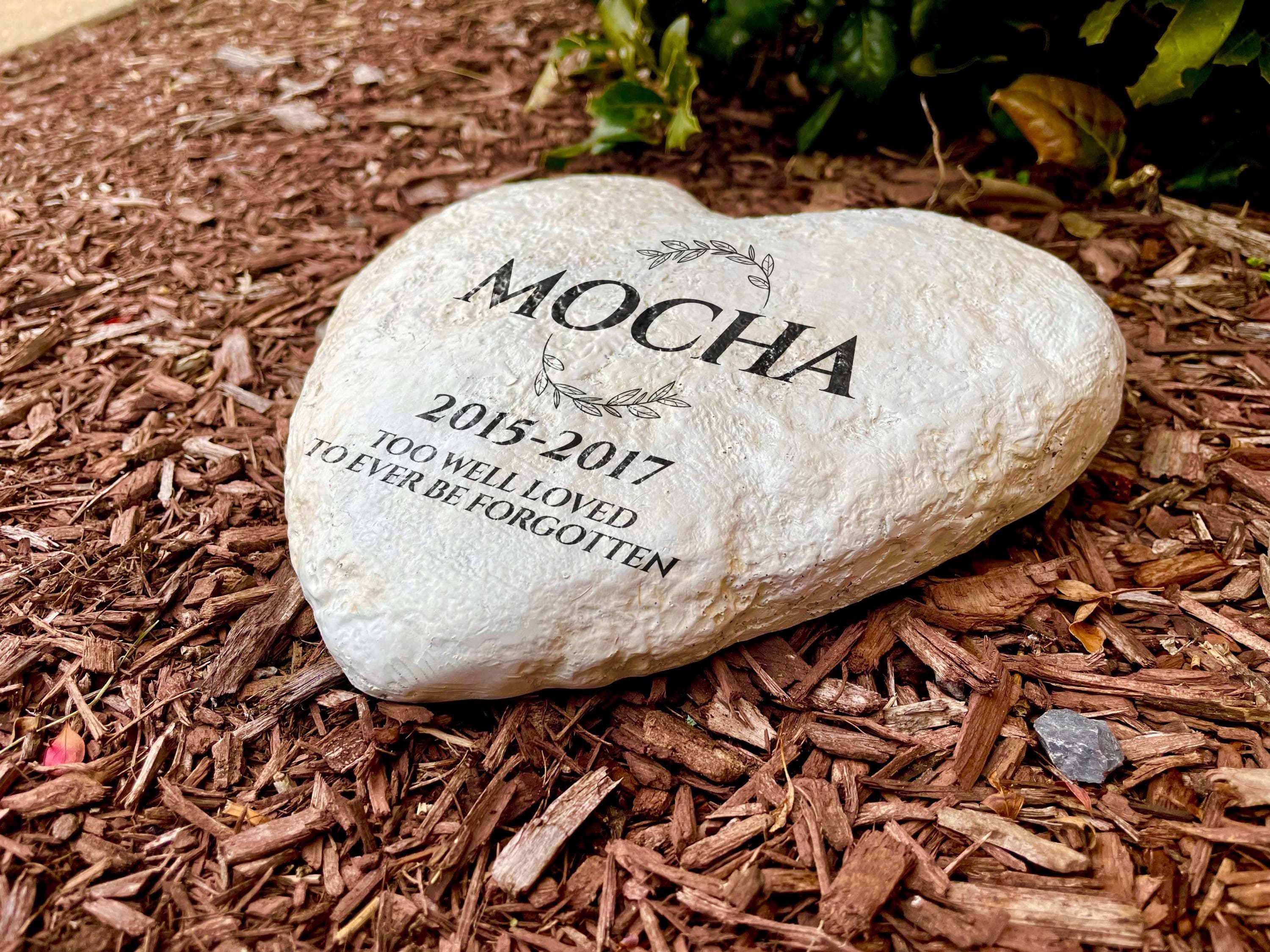 Personalized Heart Memorial Stone, Custom Garden Grave Marker, Resin Tribute (10"x10") - image 3