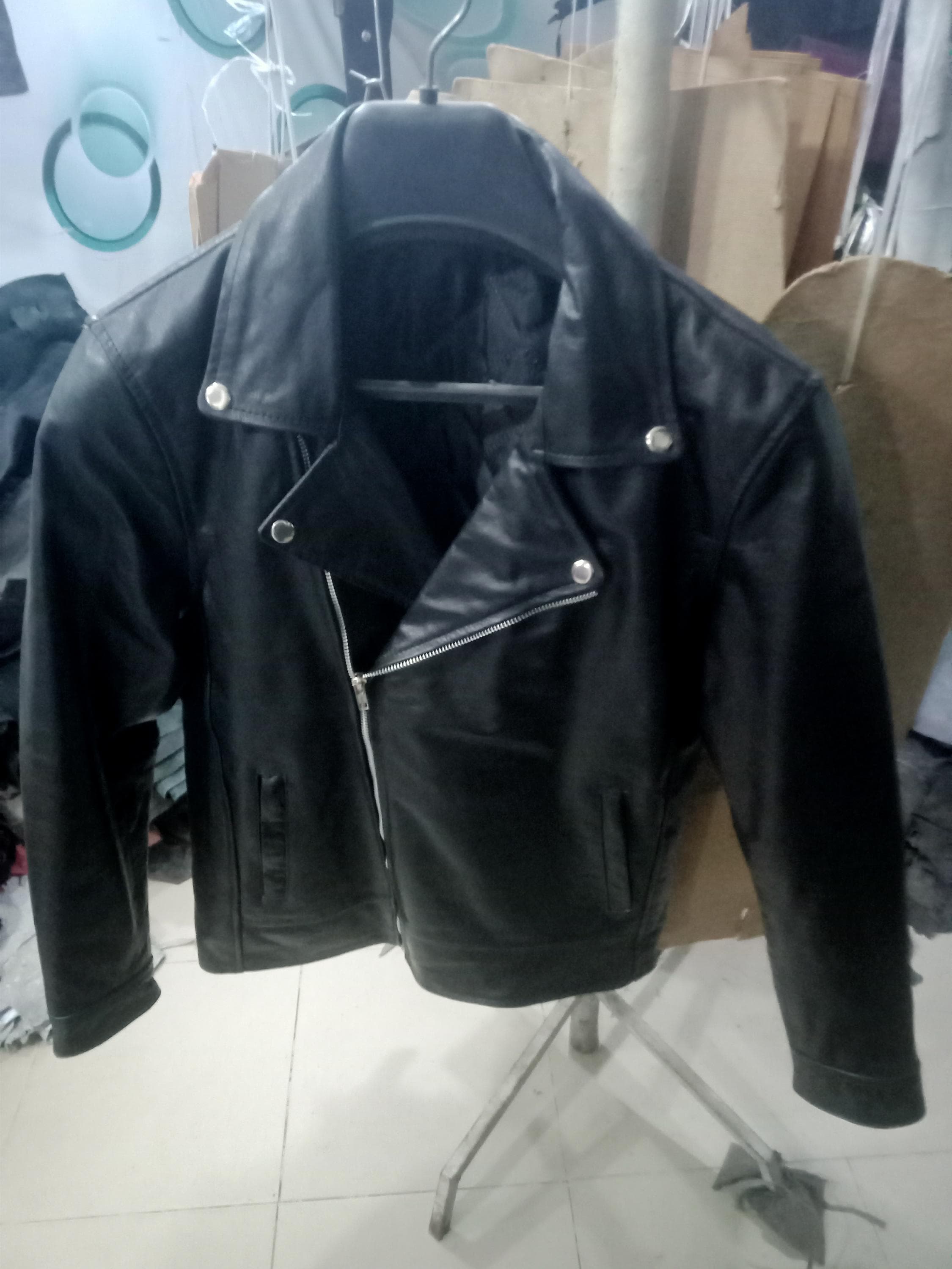 Handcrafted leather jackets - image 2